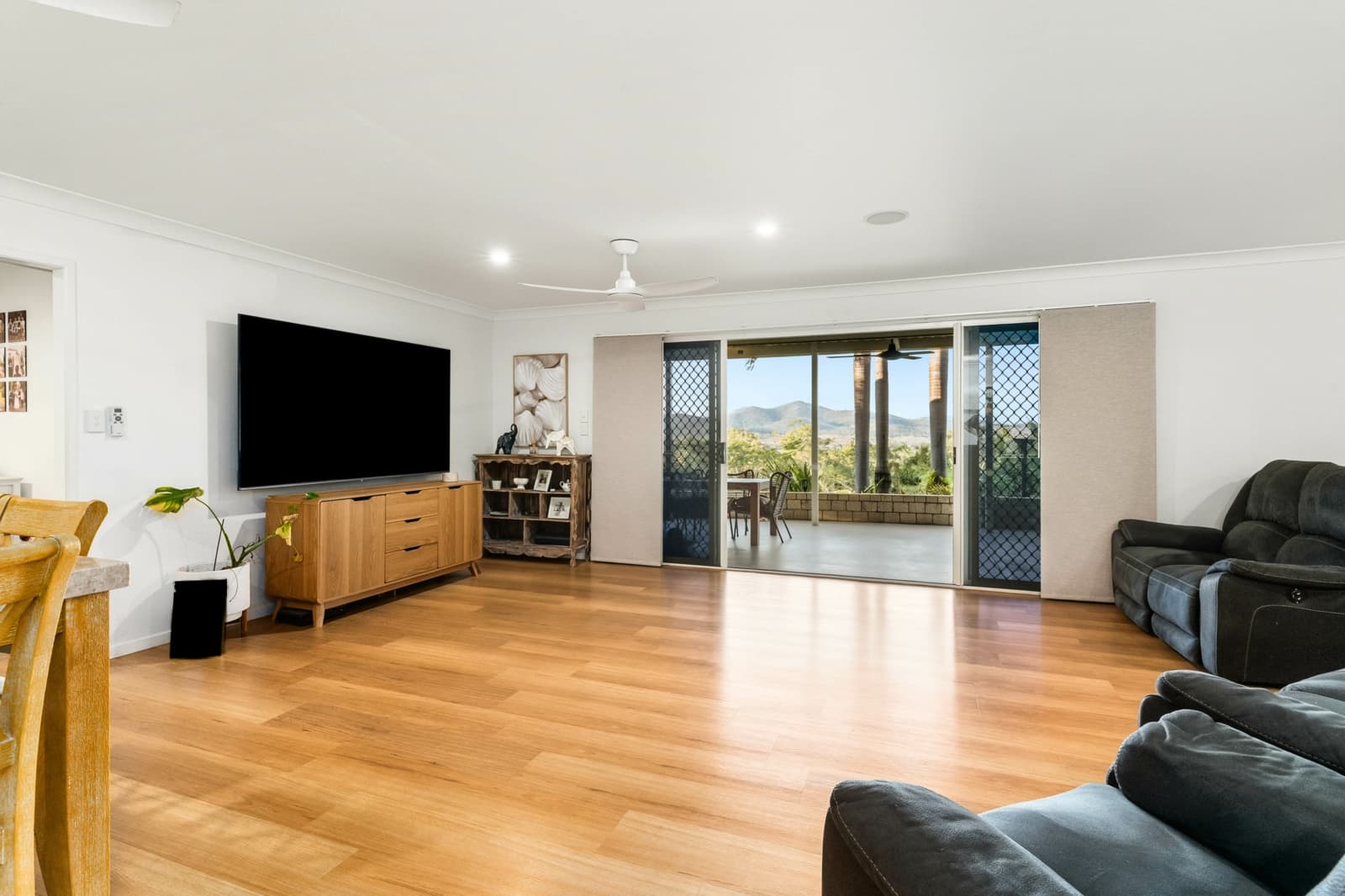 30 Mark Acton Close,Rockyview, Rockyview - Thumbnail 5