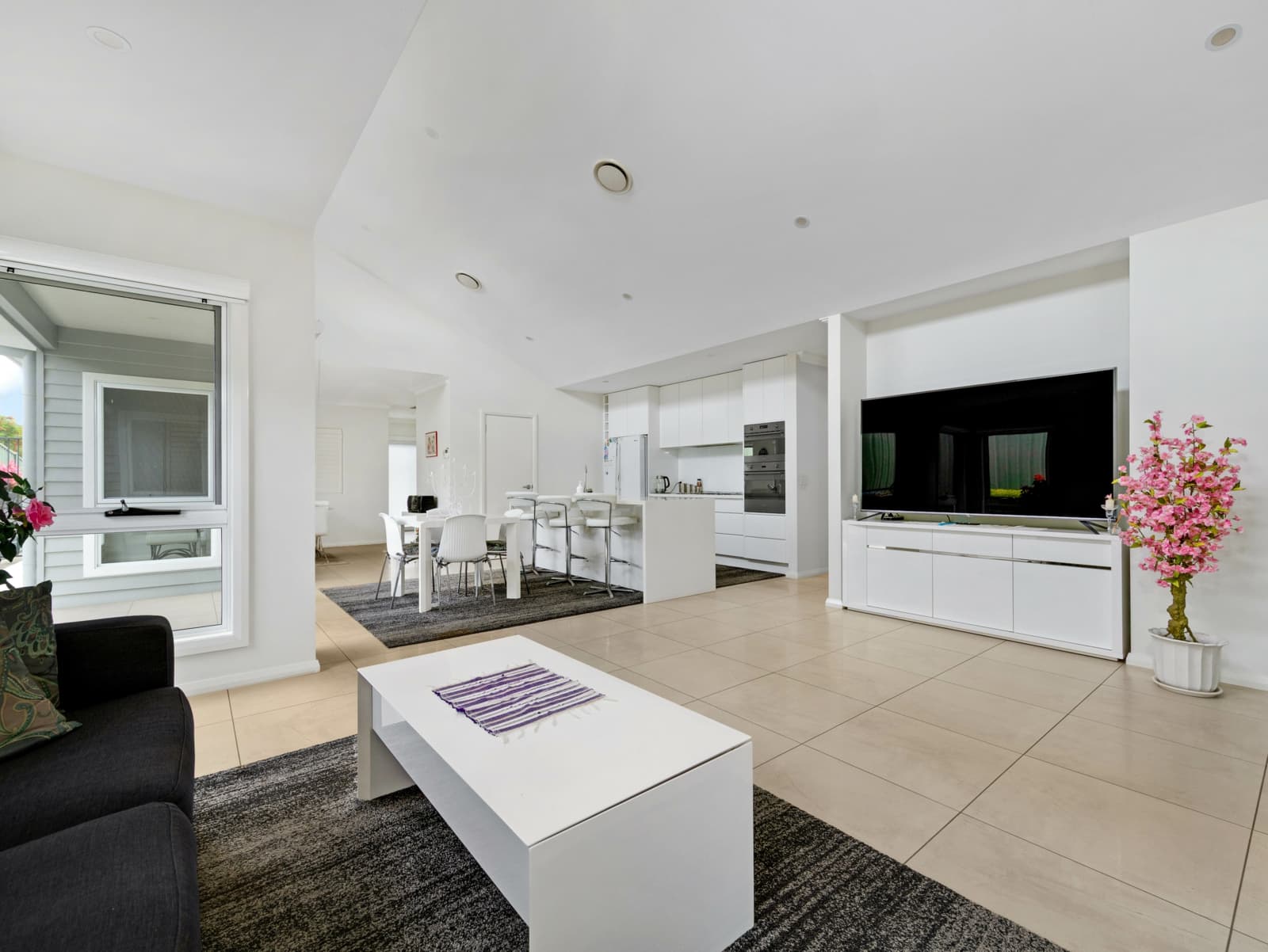 14 Old Princes Highway,Batemans Bay, Batemans Bay - Thumbnail 2