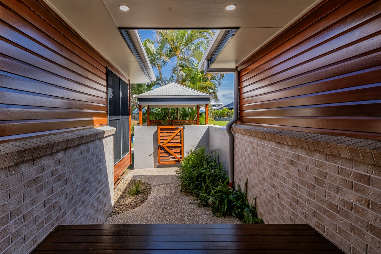 23 Marine Parade,Agnes Water, Agnes Water - Thumbnail 3