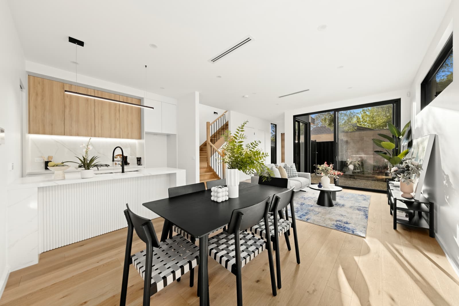 4/111 Albion Road,Box Hill, Box Hill - Thumbnail 4