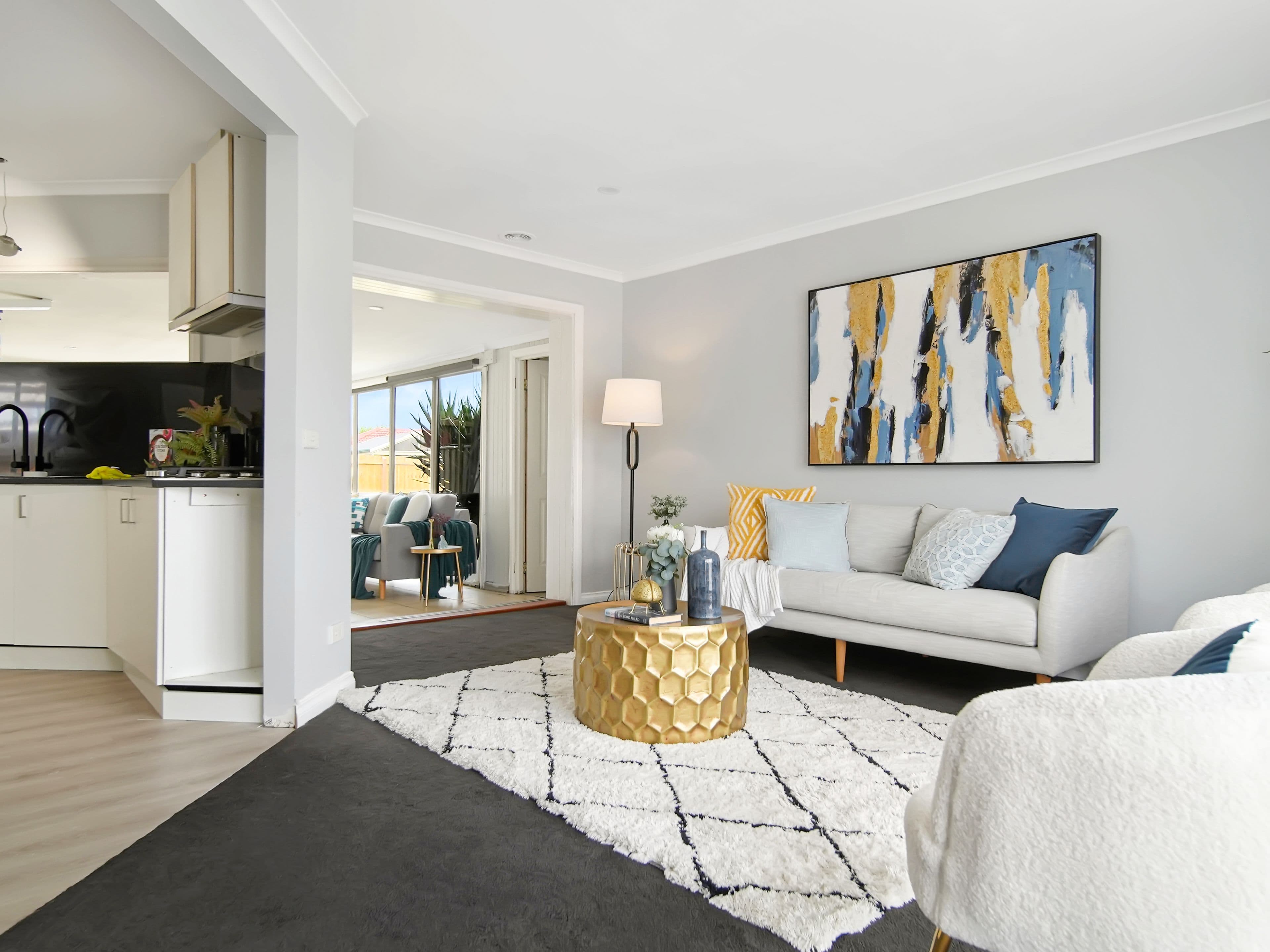 9 Douglas Court, Cranbourne West VIC 3977, Cranbourne West - Thumbnail 2