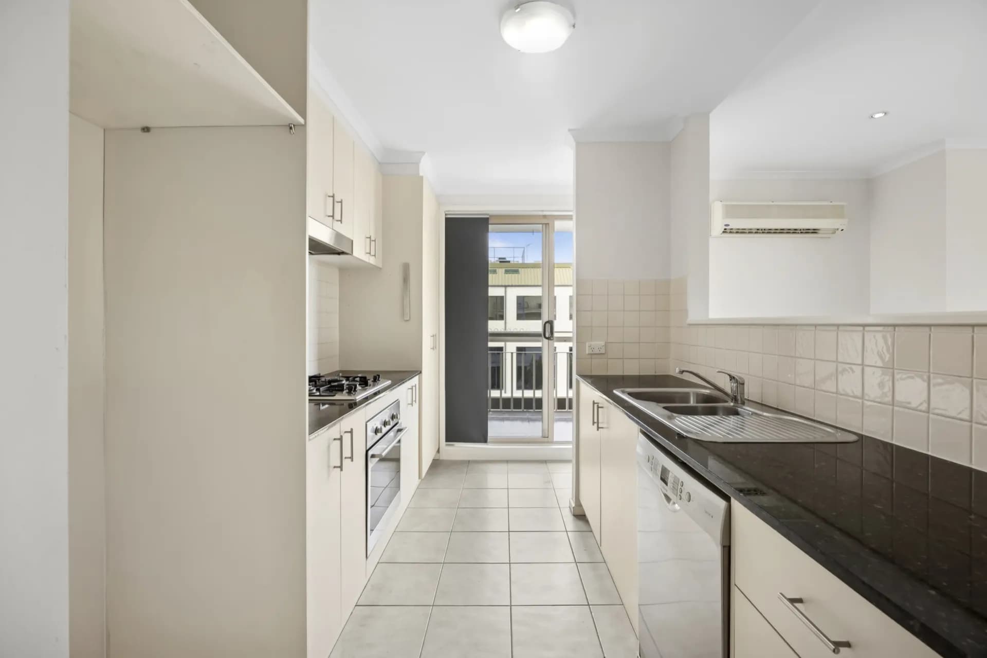 25/50 Moore Street, Turner, ACT, Turner - Thumbnail 6