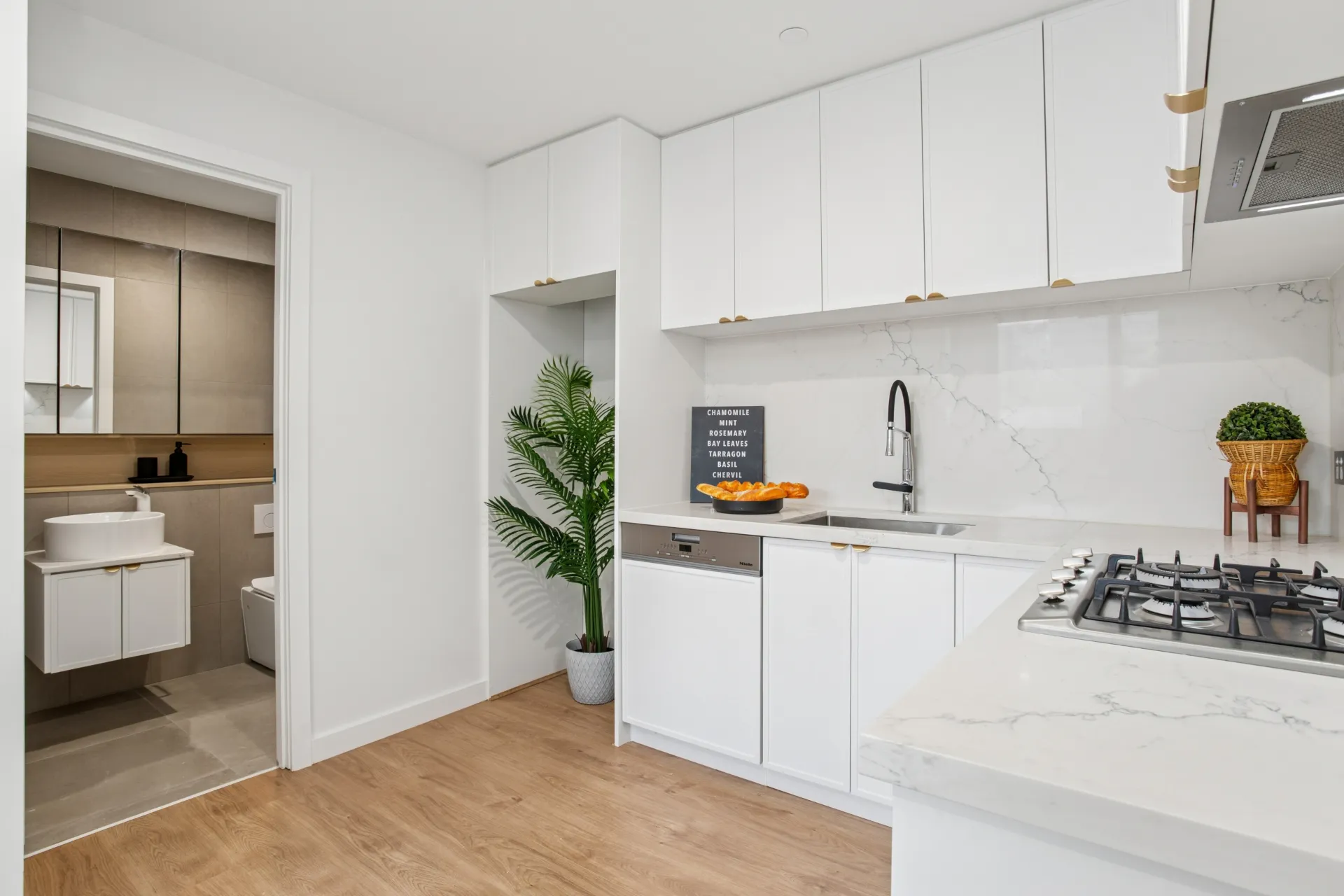 512/181 Waymouth Street, Adelaide, SA, Adelaide - Thumbnail 6