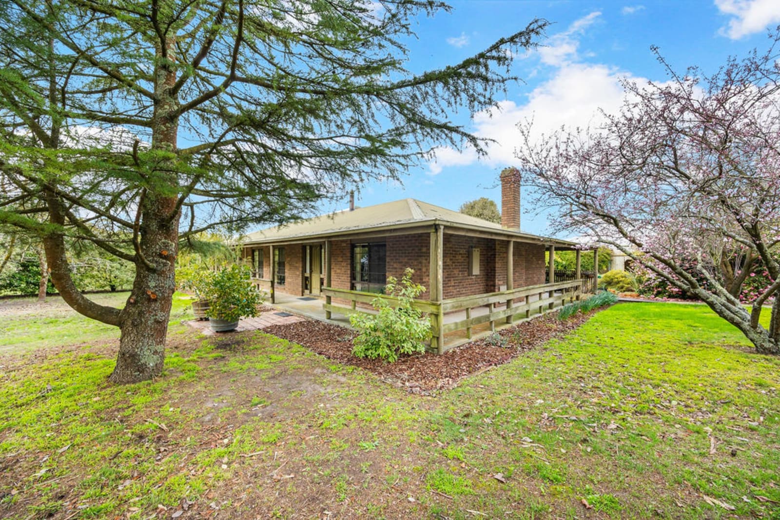 135 Yankee Flat Road,Navigators, Navigators - Image 1