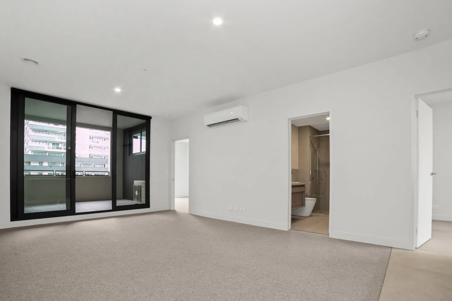 204/380 Bell  Street, Preston, VIC, Preston - Thumbnail 3