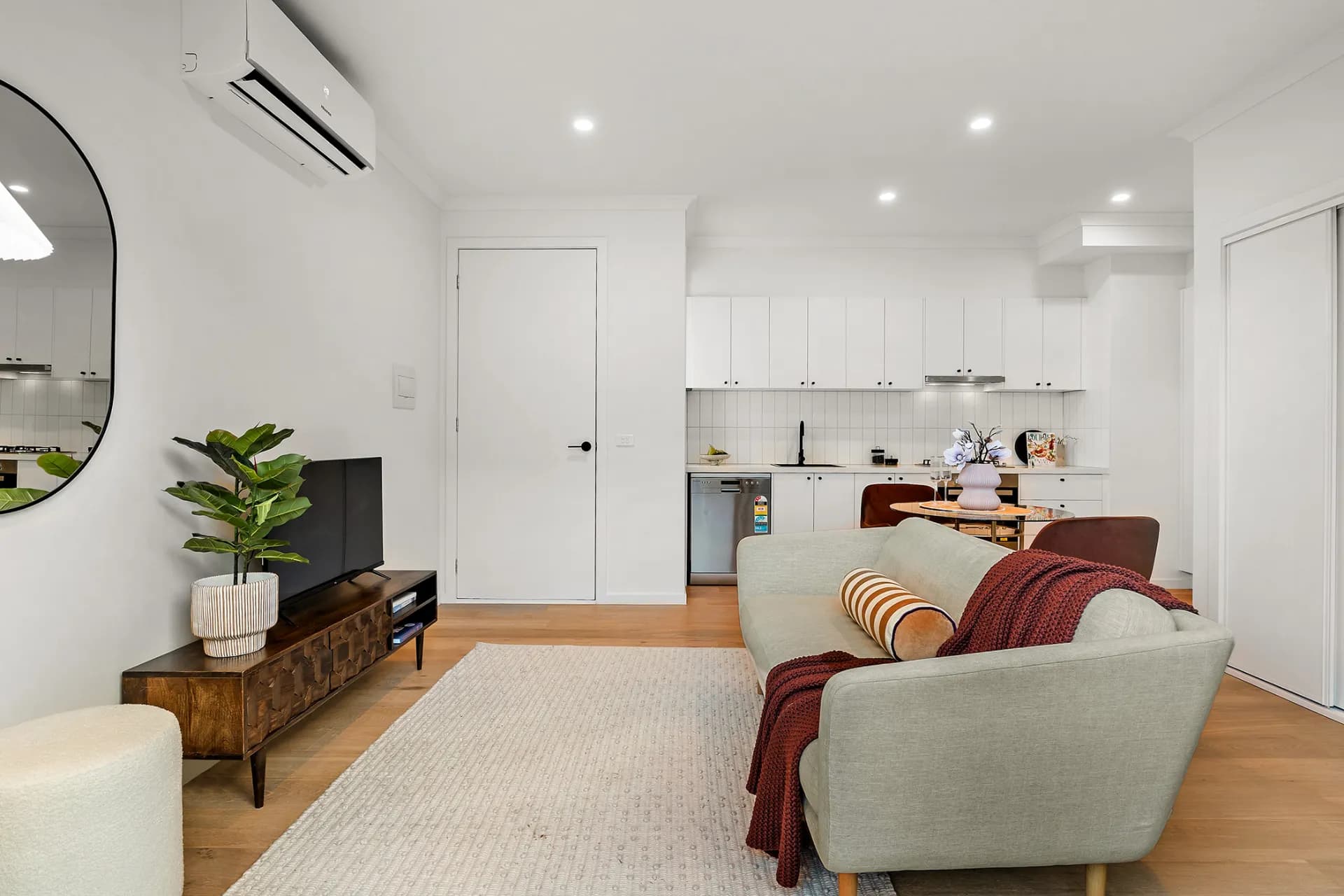 2/33 Wattle Street, West Footscray, VIC, West Footscray - Thumbnail 3