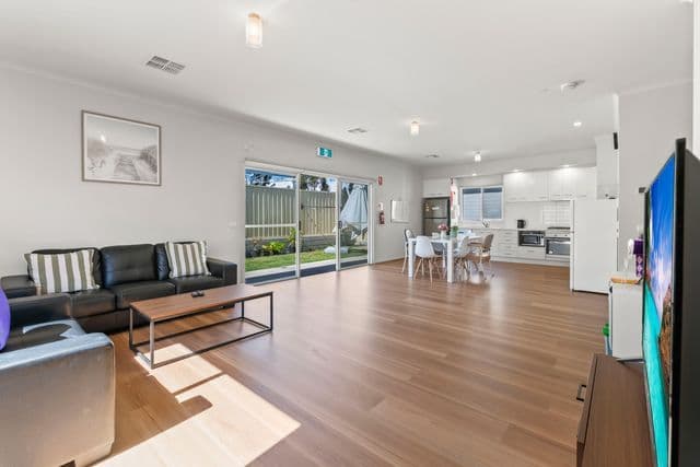 14A Barnabas Crescent, Christie Downs SA 5164, Christie Downs - Thumbnail 8