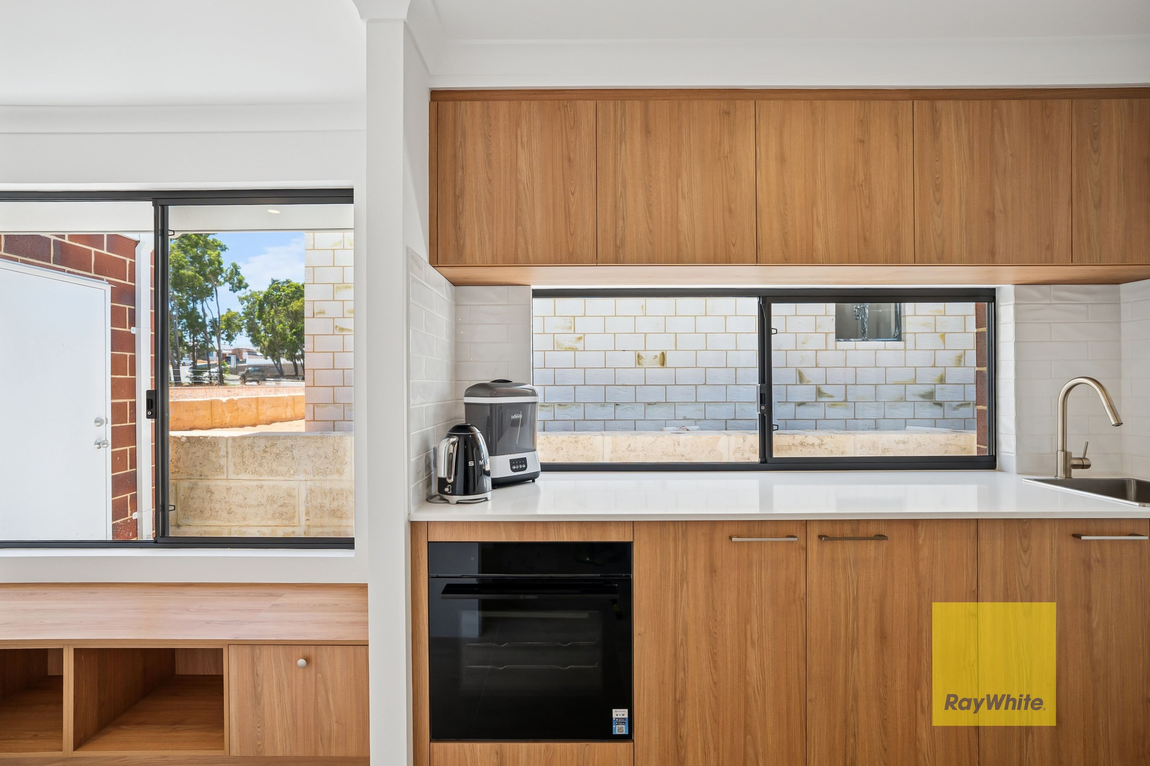 50 Waverton Crescent, BUSHMEAD WA 6055, Bushmead - Thumbnail 6