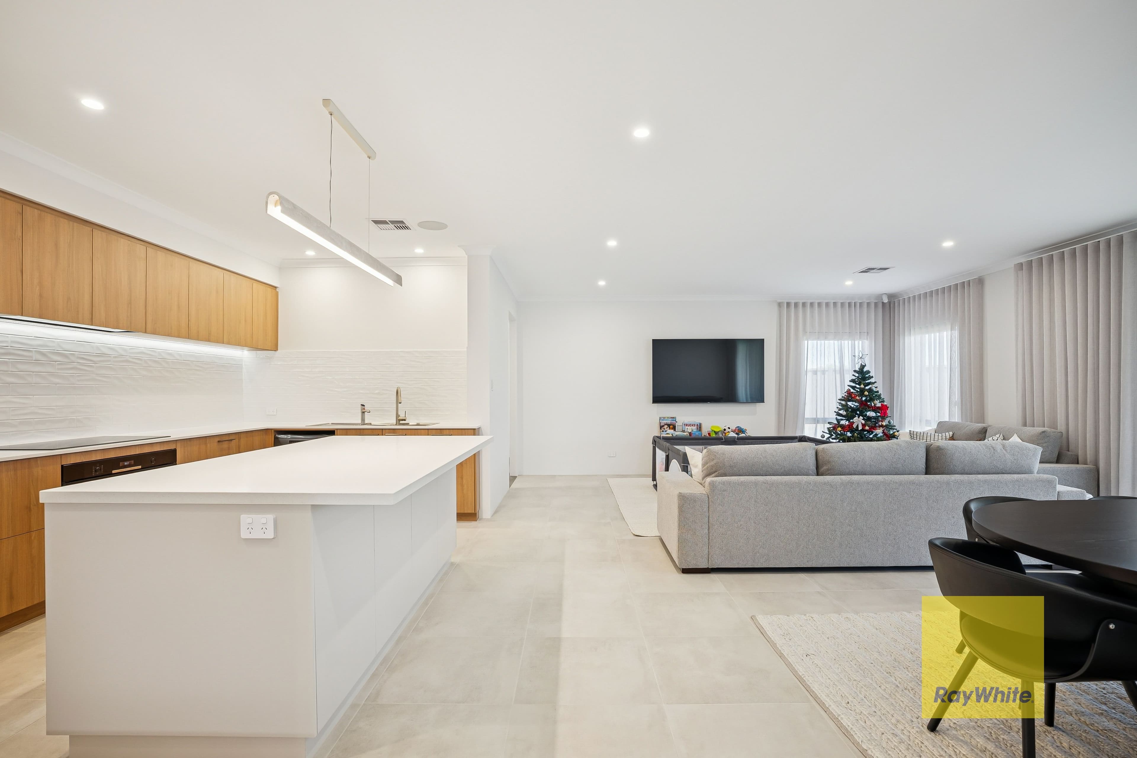 50 Waverton Crescent, BUSHMEAD WA 6055, Bushmead - Thumbnail 7