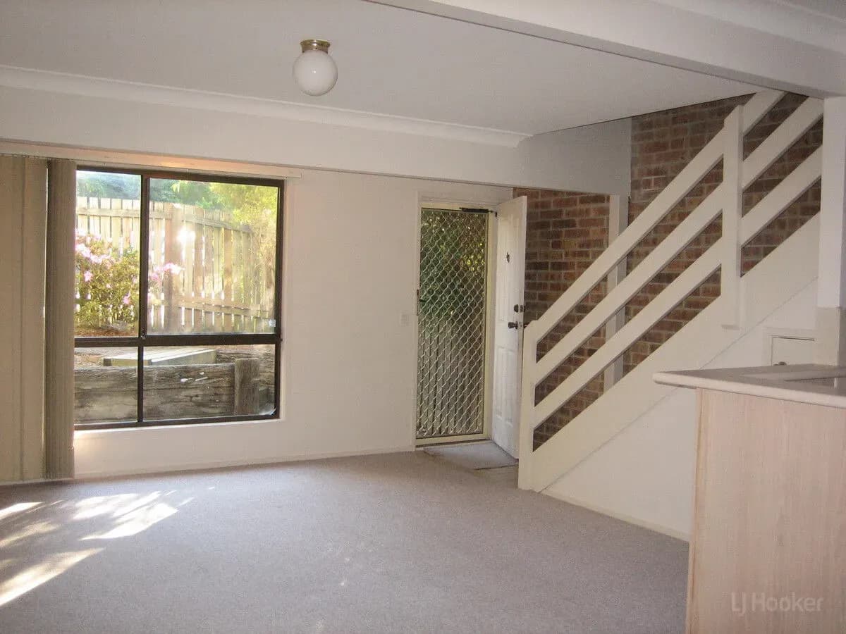 71 Olsen Avenue, Labrador QLD 4215, Labrador - Thumbnail 4