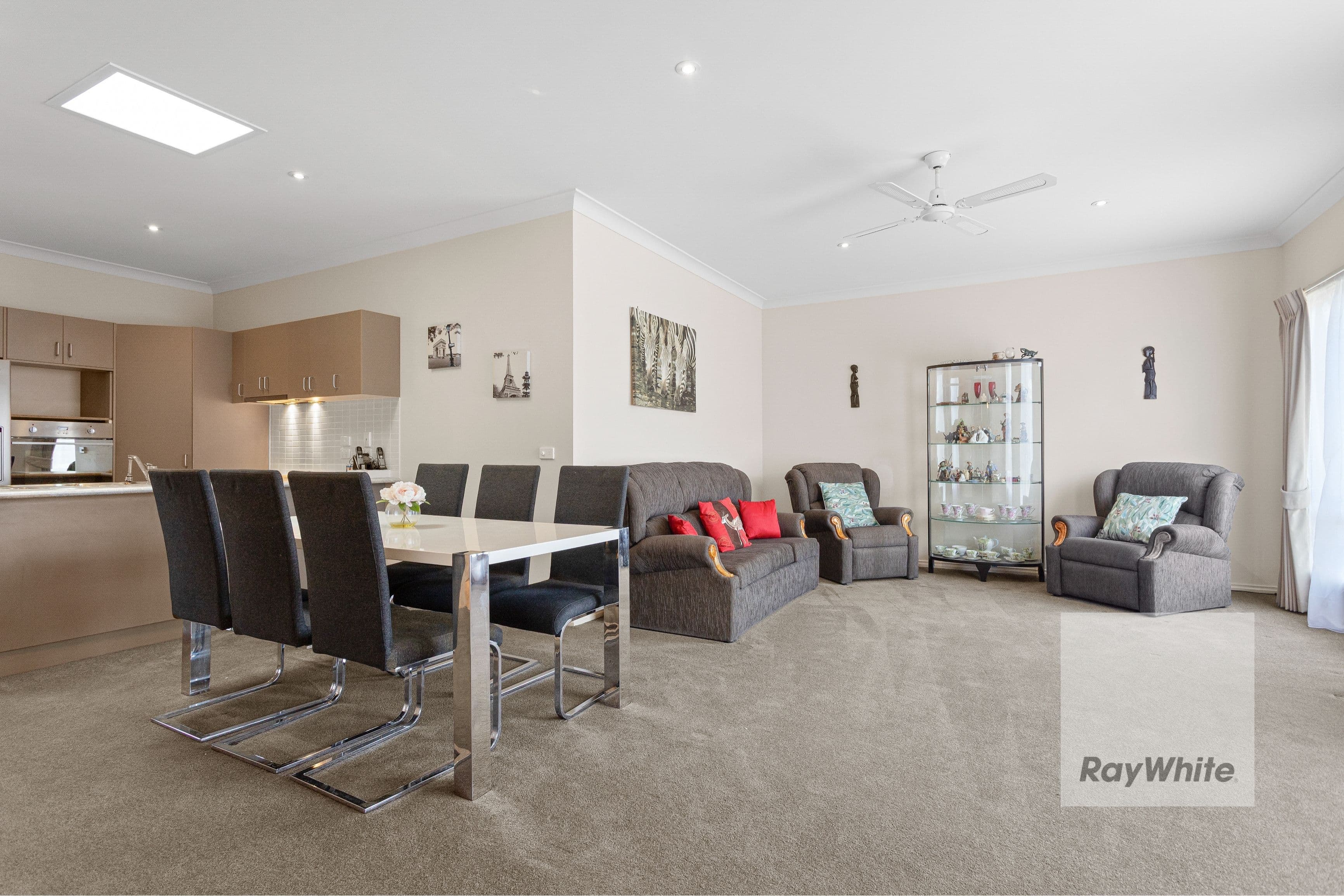 877 Plenty Road, South Morang VIC 3752, South Morang - Thumbnail 3