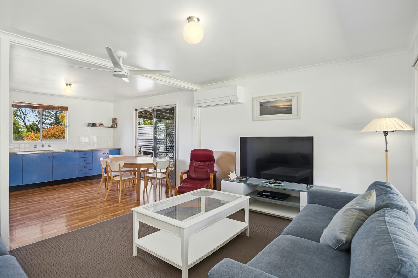 16 Garside Road,Mollymook Beach, Mollymook Beach - Thumbnail 2