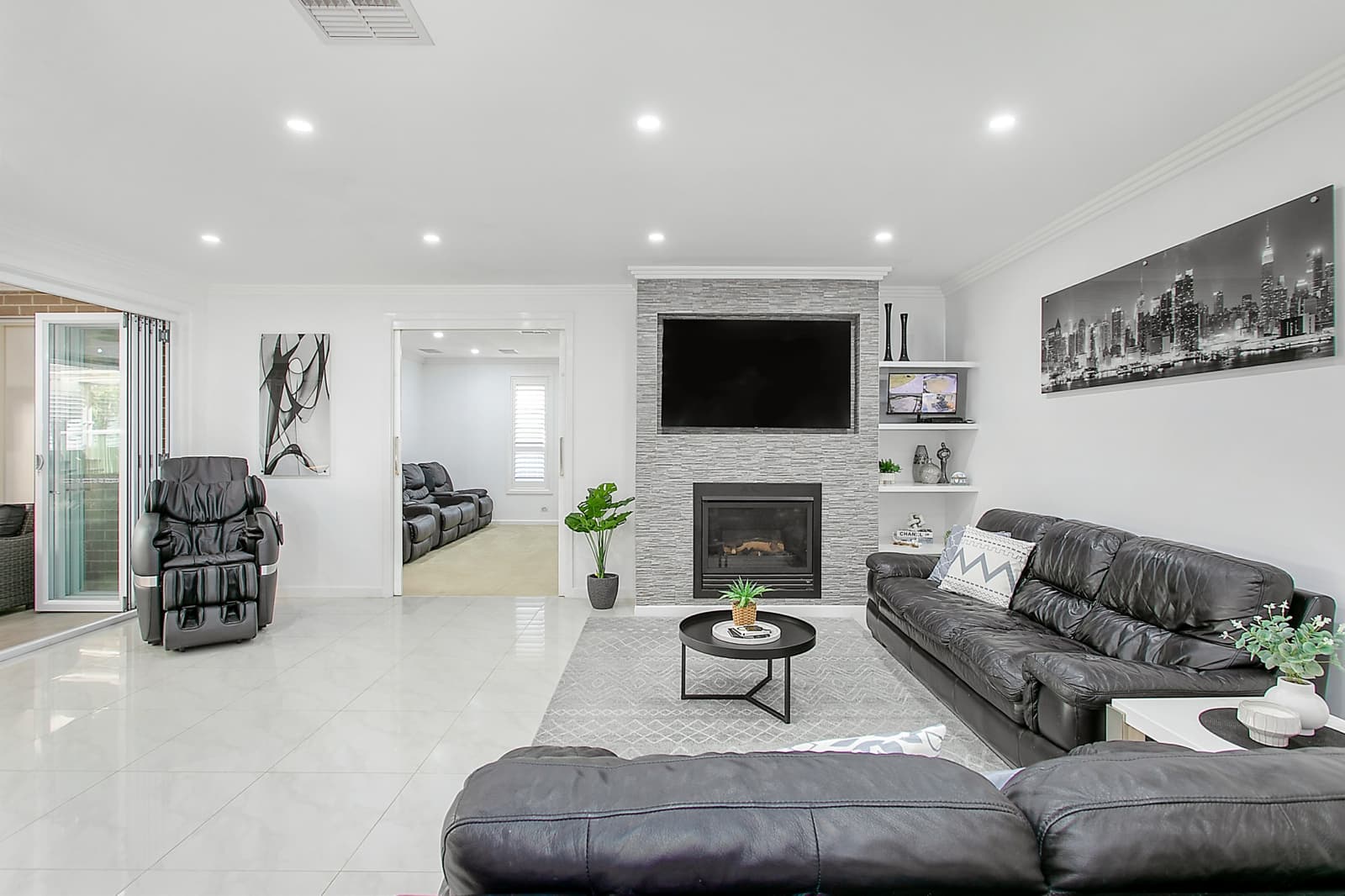 307 Warnervale Road,Hamlyn Terrace, Hamlyn Terrace - Thumbnail 2
