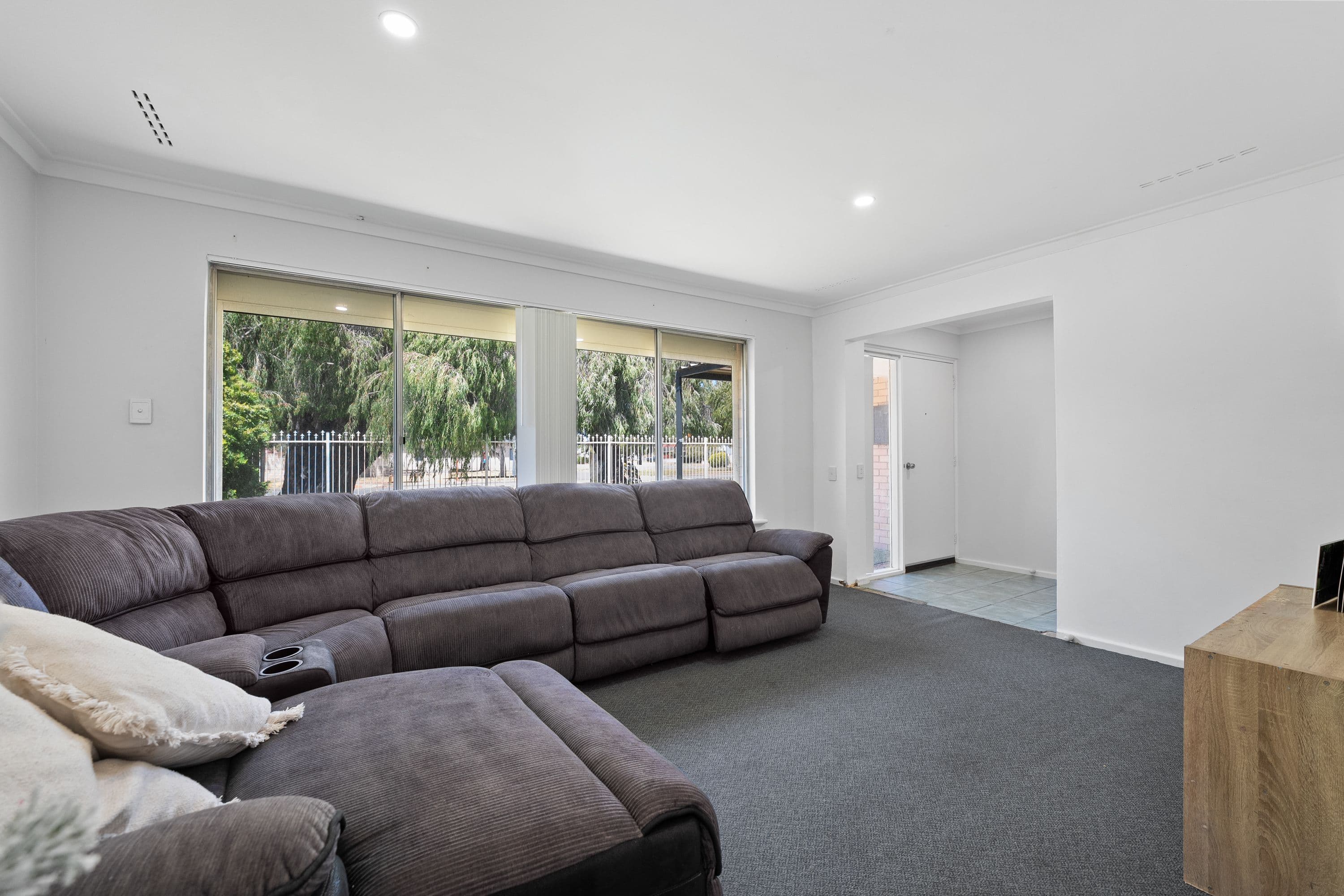 39 Currie Street, Warnbro WA 6169, Warnbro - Thumbnail 7