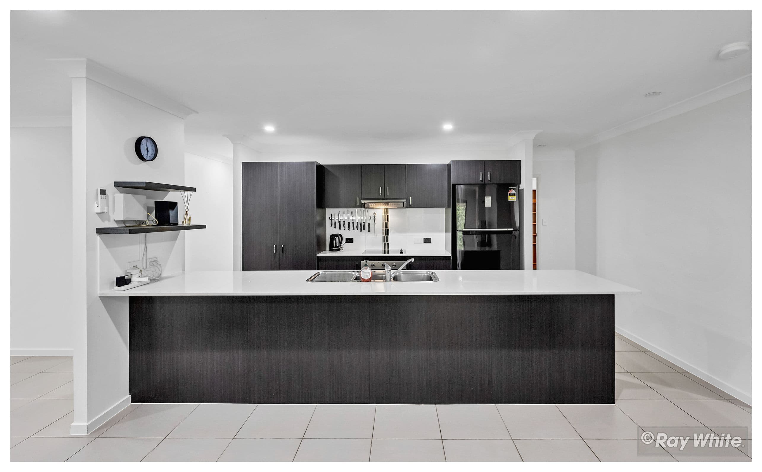 8 Rosebrook Place, Gracemere QLD 4702, Gracemere - Thumbnail 2