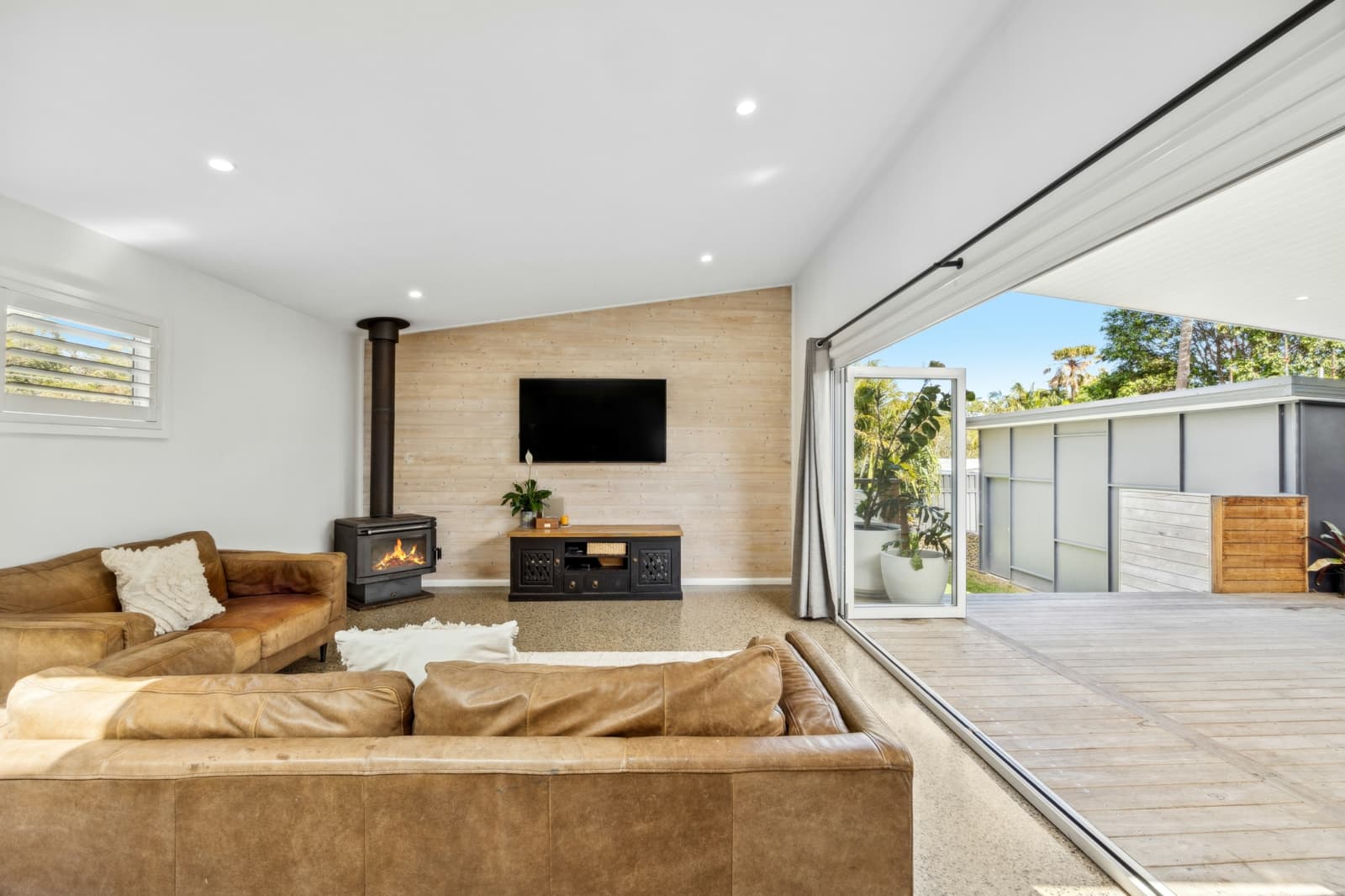 2 Banksia Street,Canton Beach, Canton Beach - Thumbnail 4