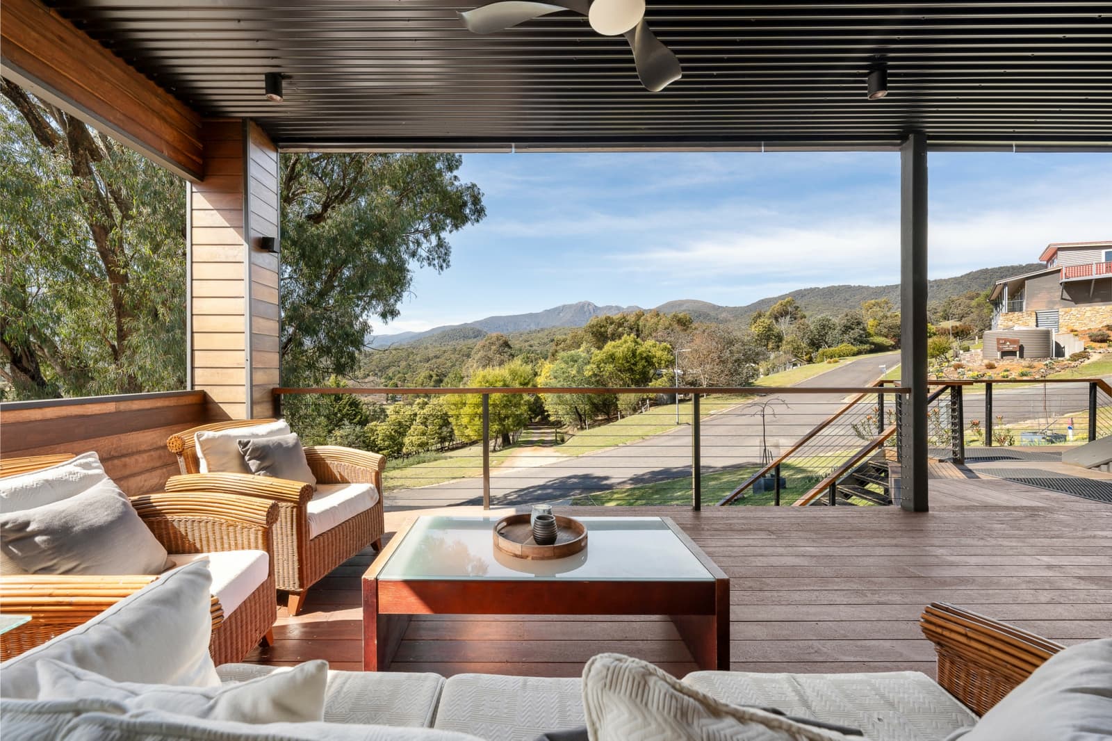 28 Alpine Ridge Drive,Merrijig, Merrijig - Thumbnail 2