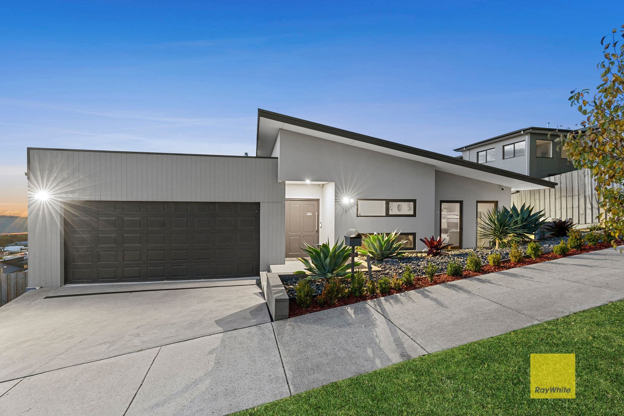 24 Foymount Crescent, Highton VIC 3216, Highton - Image 1
