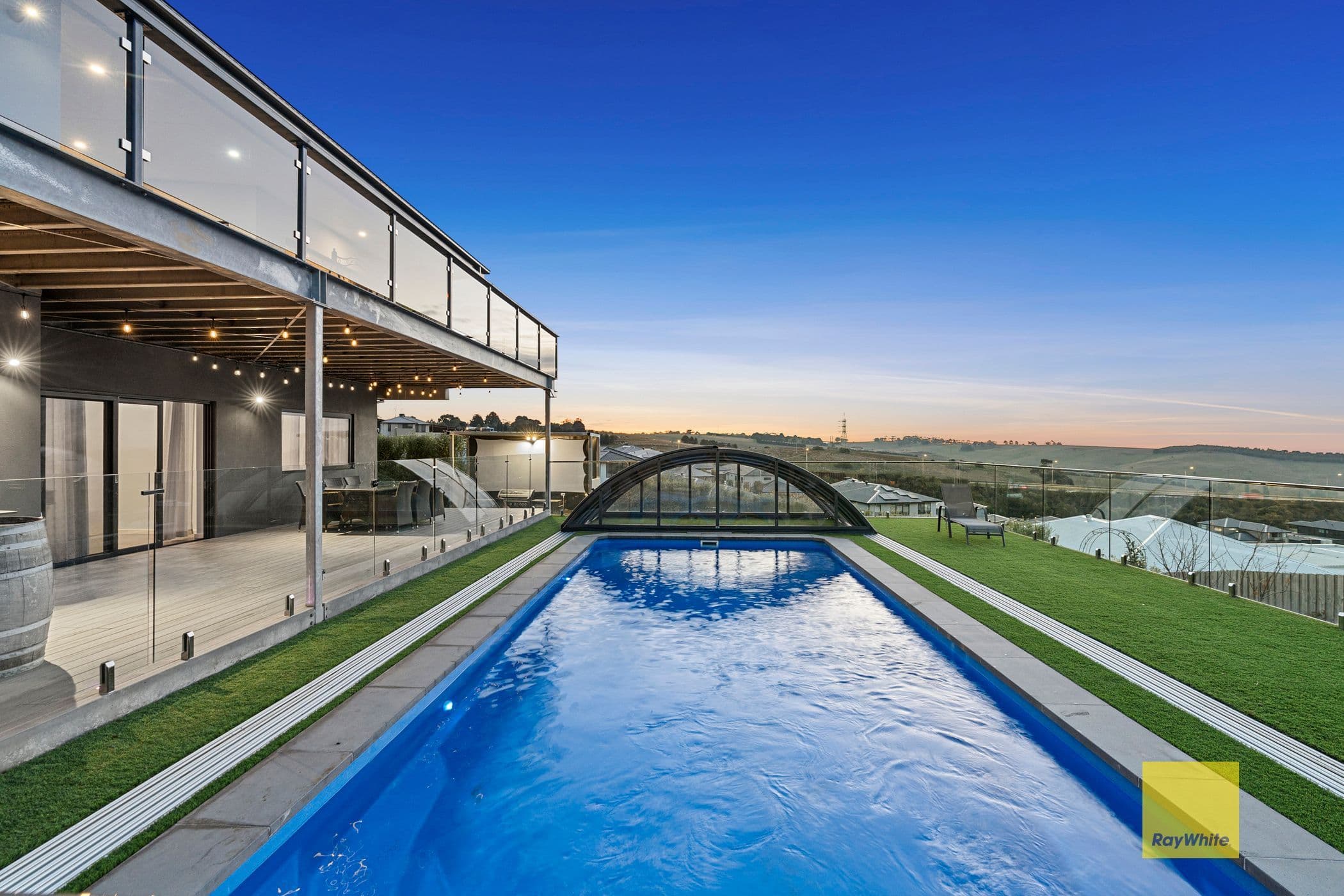 24 Foymount Crescent, Highton VIC 3216, Highton - Thumbnail 3