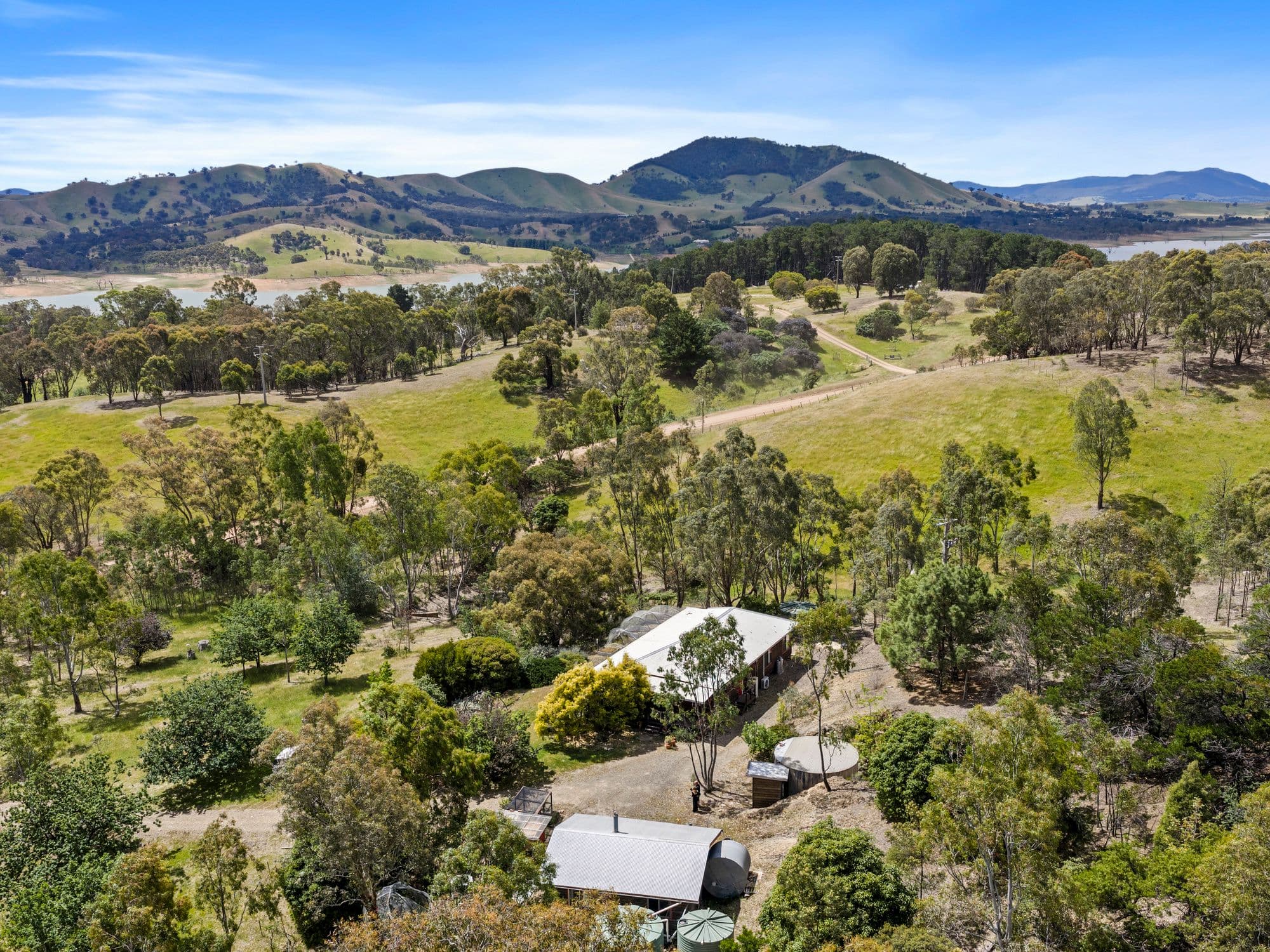 135 Banumum Road, Mansfield VIC 3722, Mansfield - Thumbnail 3