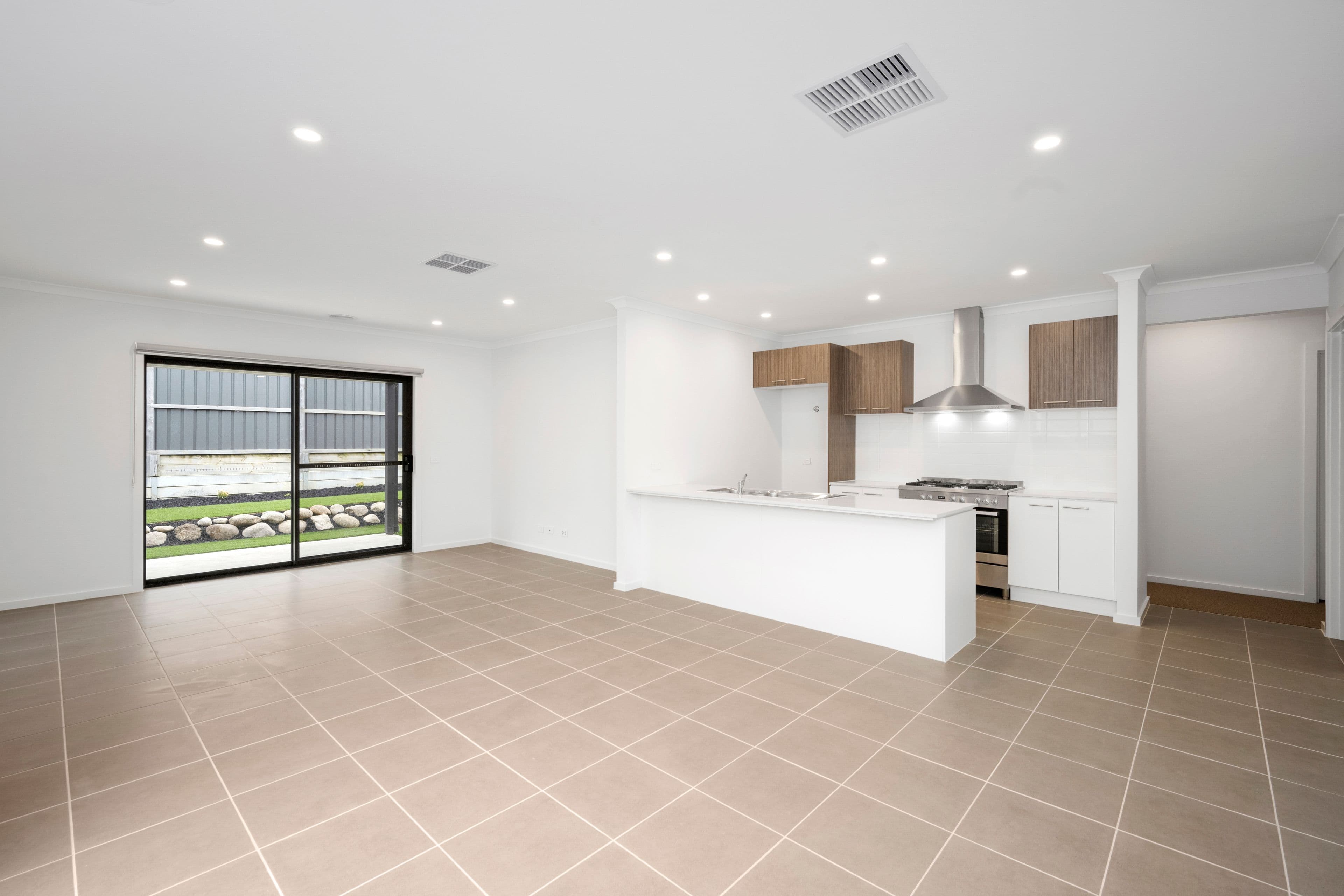 2 Bankside Drive, Botanic Ridge VIC 3977, Botanic Ridge - Thumbnail 2