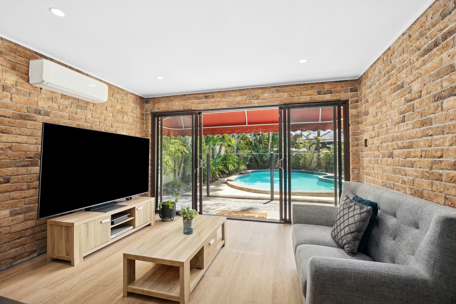 3 Erin Avenue,Berkeley Vale, Berkeley Vale - Thumbnail 4