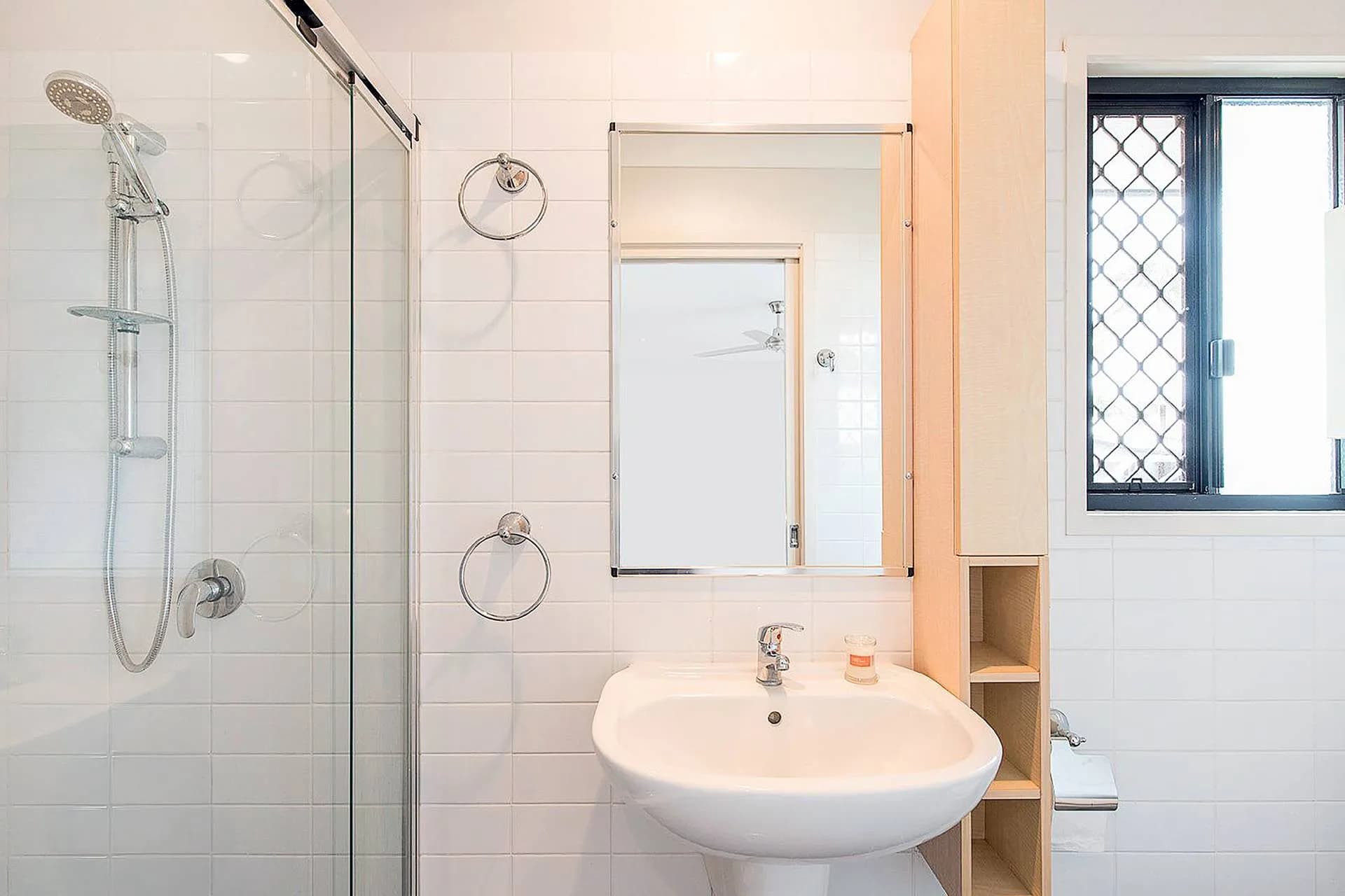 15 Dover Street, Hawthorne, QLD, Hawthorne - Thumbnail 4