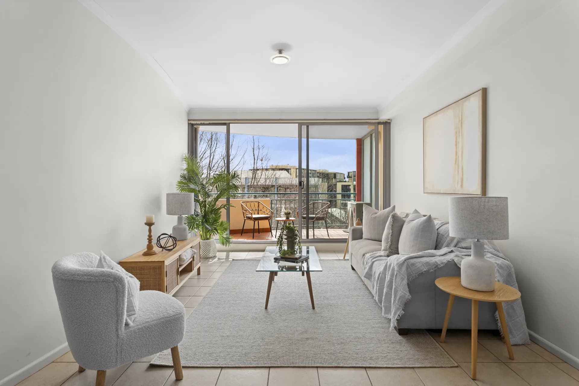 403/107 Canberra  Avenue, Griffith., Griffith - Image 1