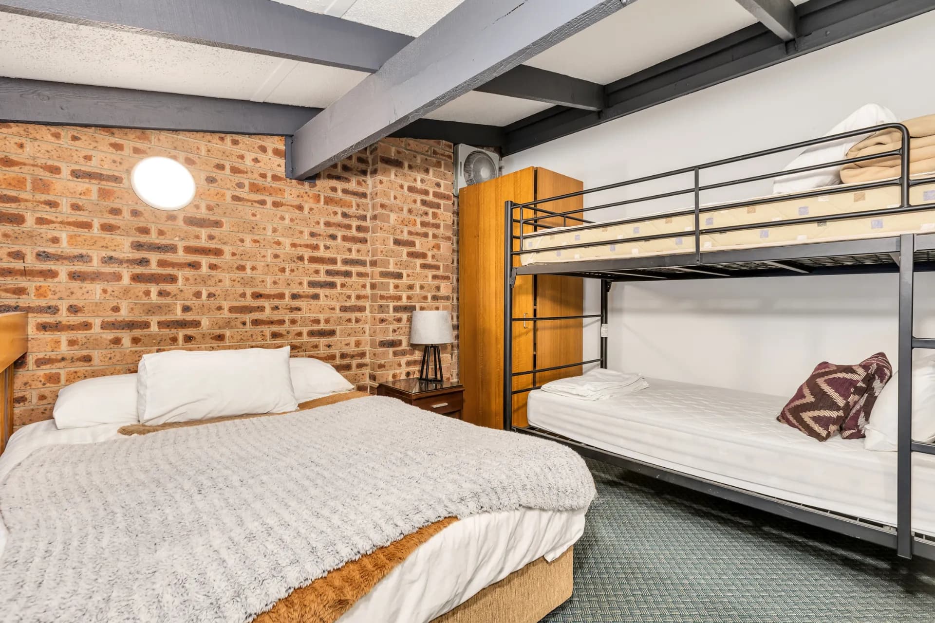18/2 Clyde Street, Jindabyne, NSW, Jindabyne - Thumbnail 5