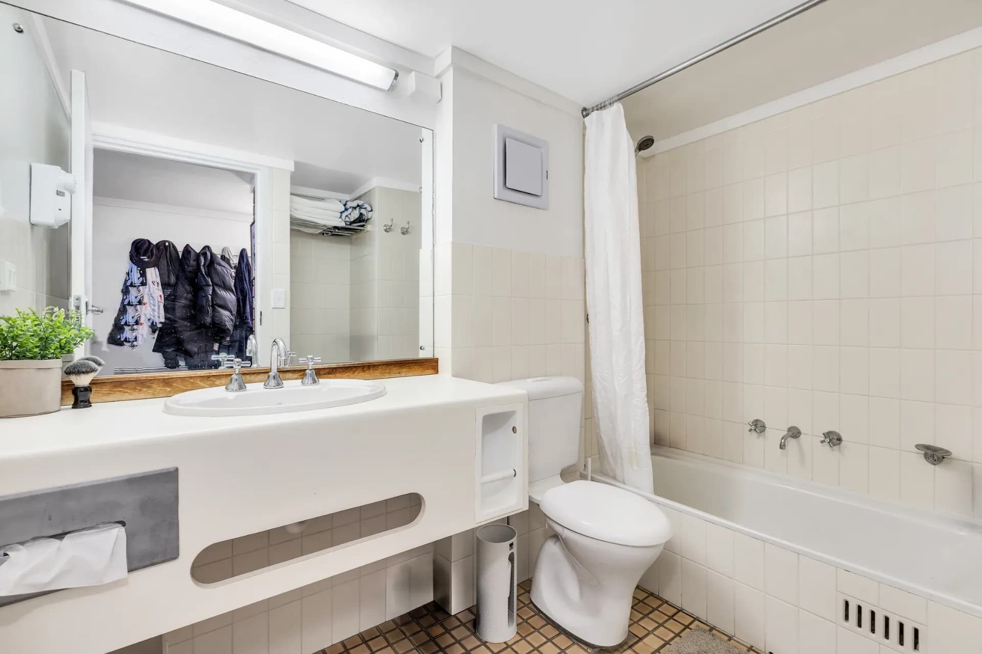 18/2 Clyde Street, Jindabyne, NSW, Jindabyne - Thumbnail 7