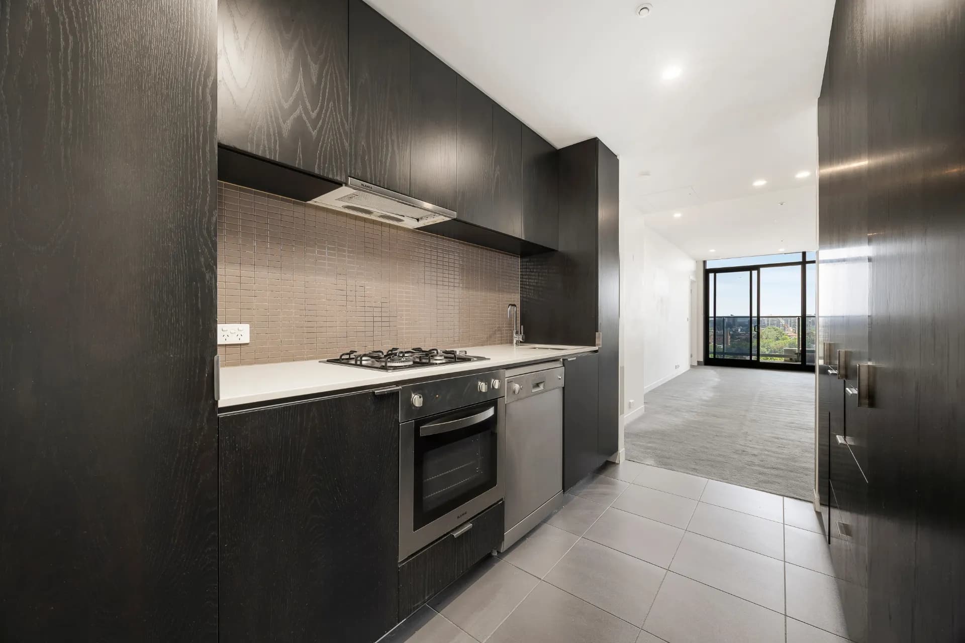 1702/7 Yarra Street, South Yarra., South Yarra - Thumbnail 4