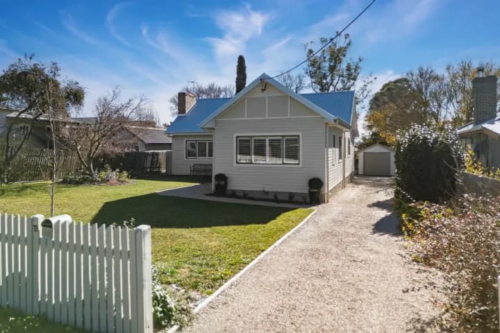 73 Mann Street, Armidale, Armidale - Image 1