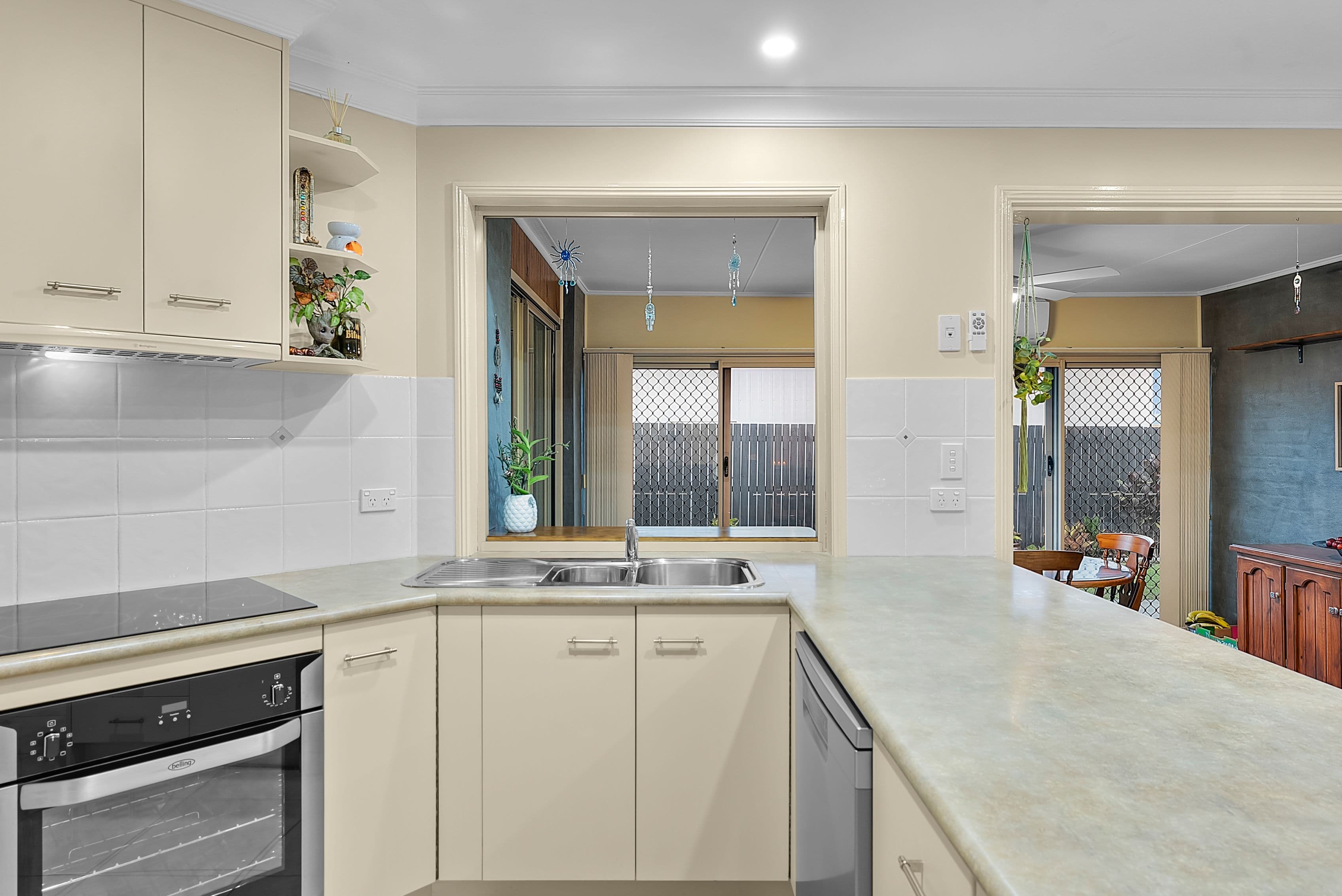 6 Cooee Court, Deception Bay QLD 4508, Deception Bay - Thumbnail 4