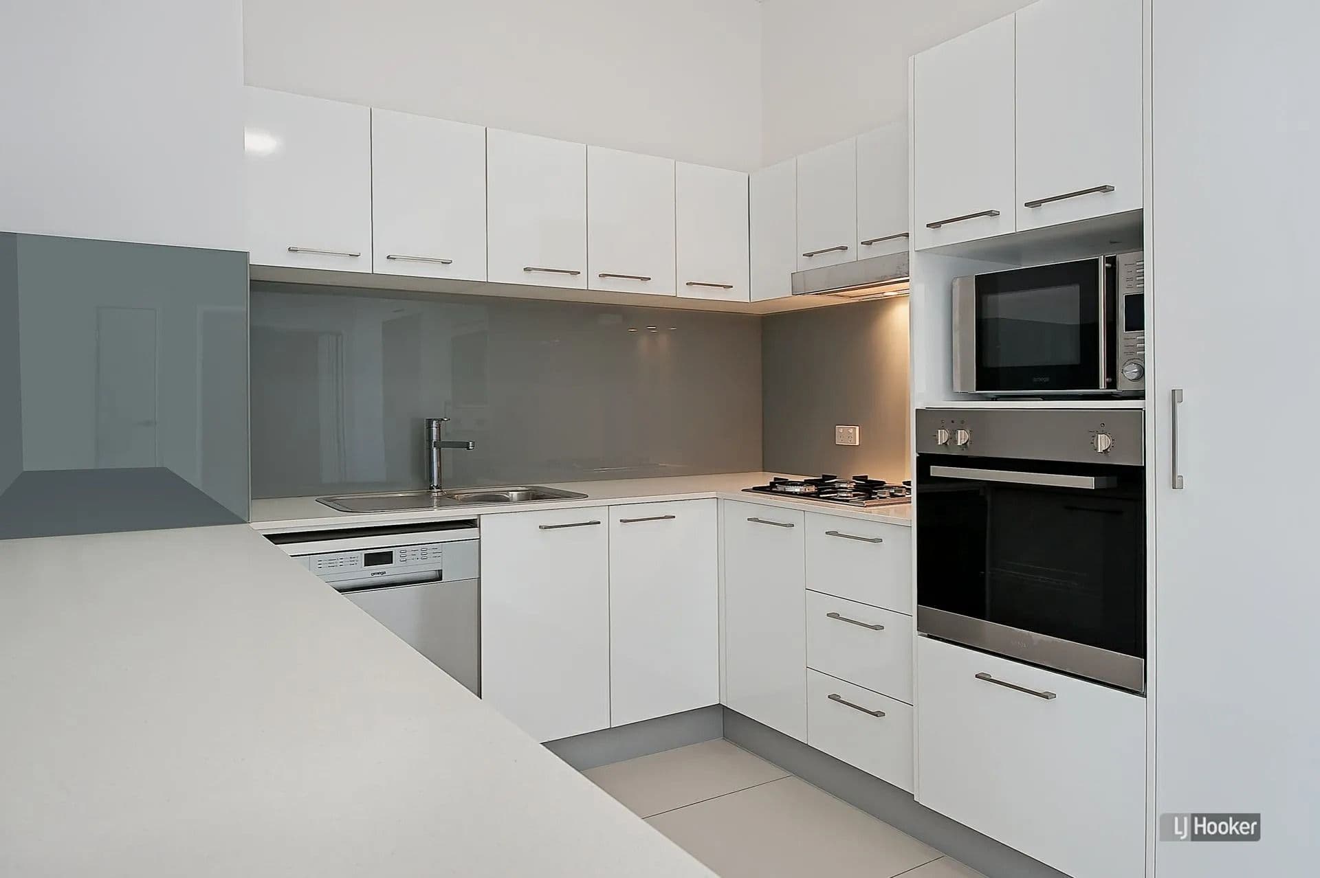 59 Endeavour Boulevard, North Lakes QLD 4509, North Lakes - Thumbnail 5