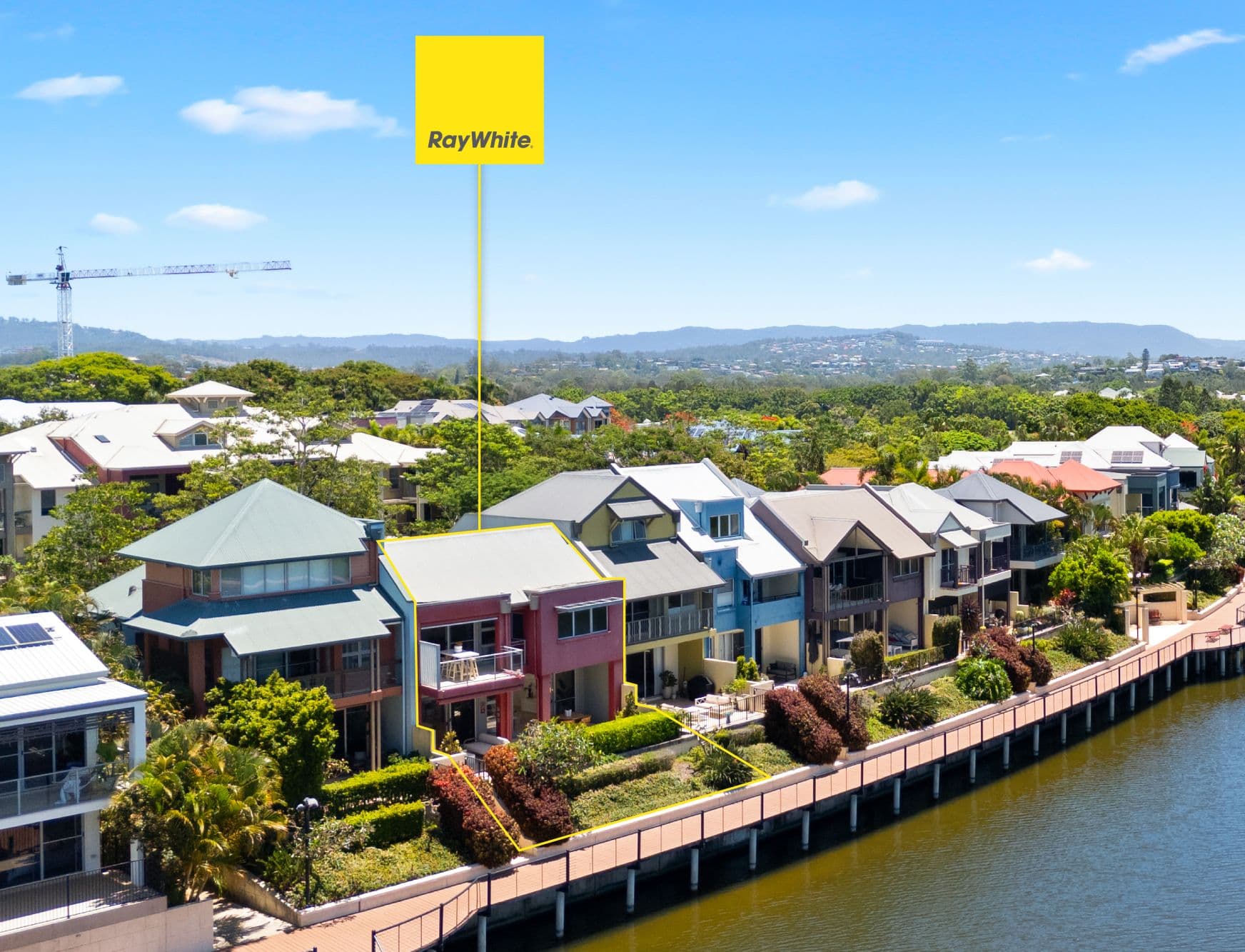 3013 The Boulevarde, Carrara QLD 4211, Carrara - Thumbnail 3