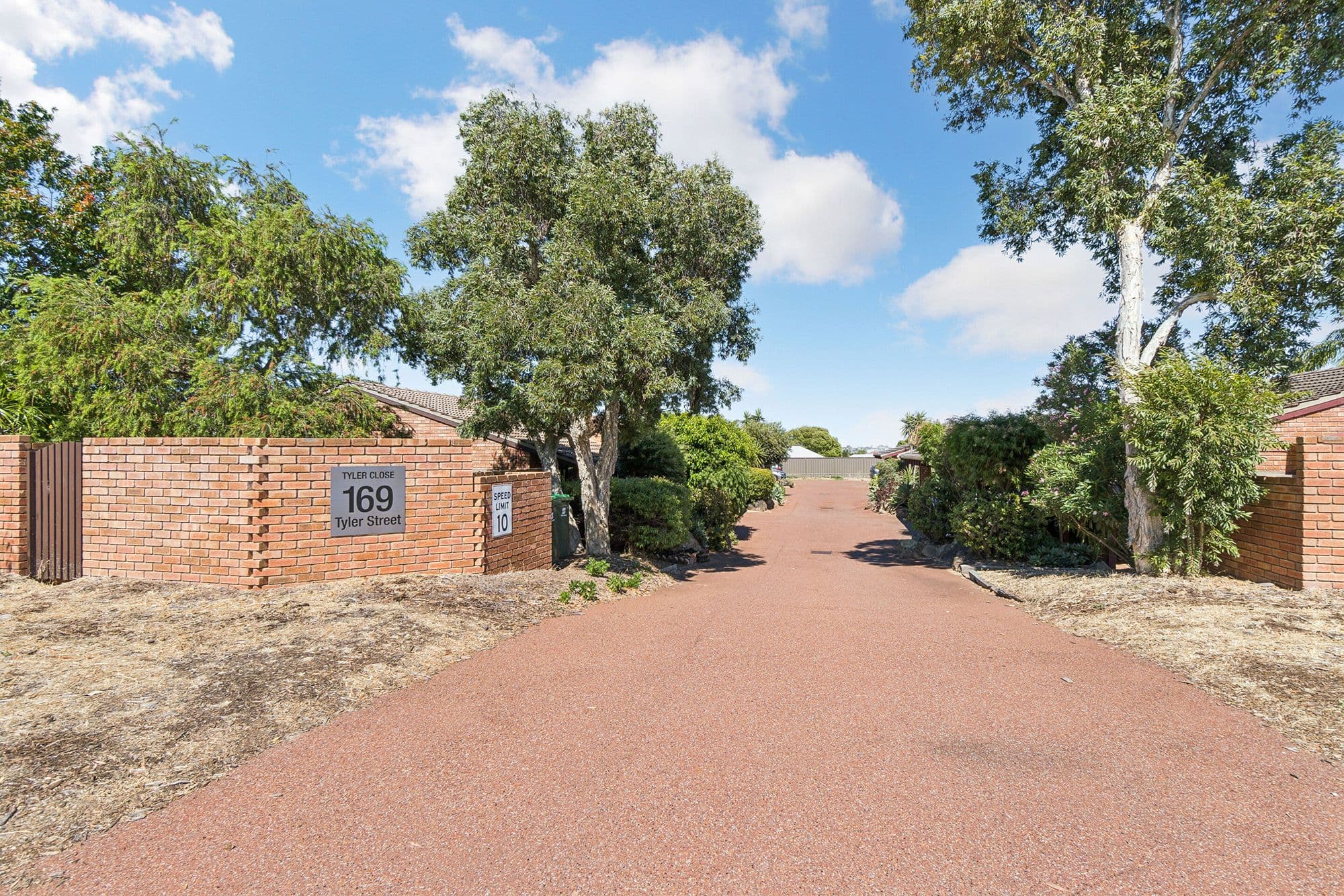 169 Tyler Street, Tuart Hill WA 6060, Tuart Hill - Thumbnail 2