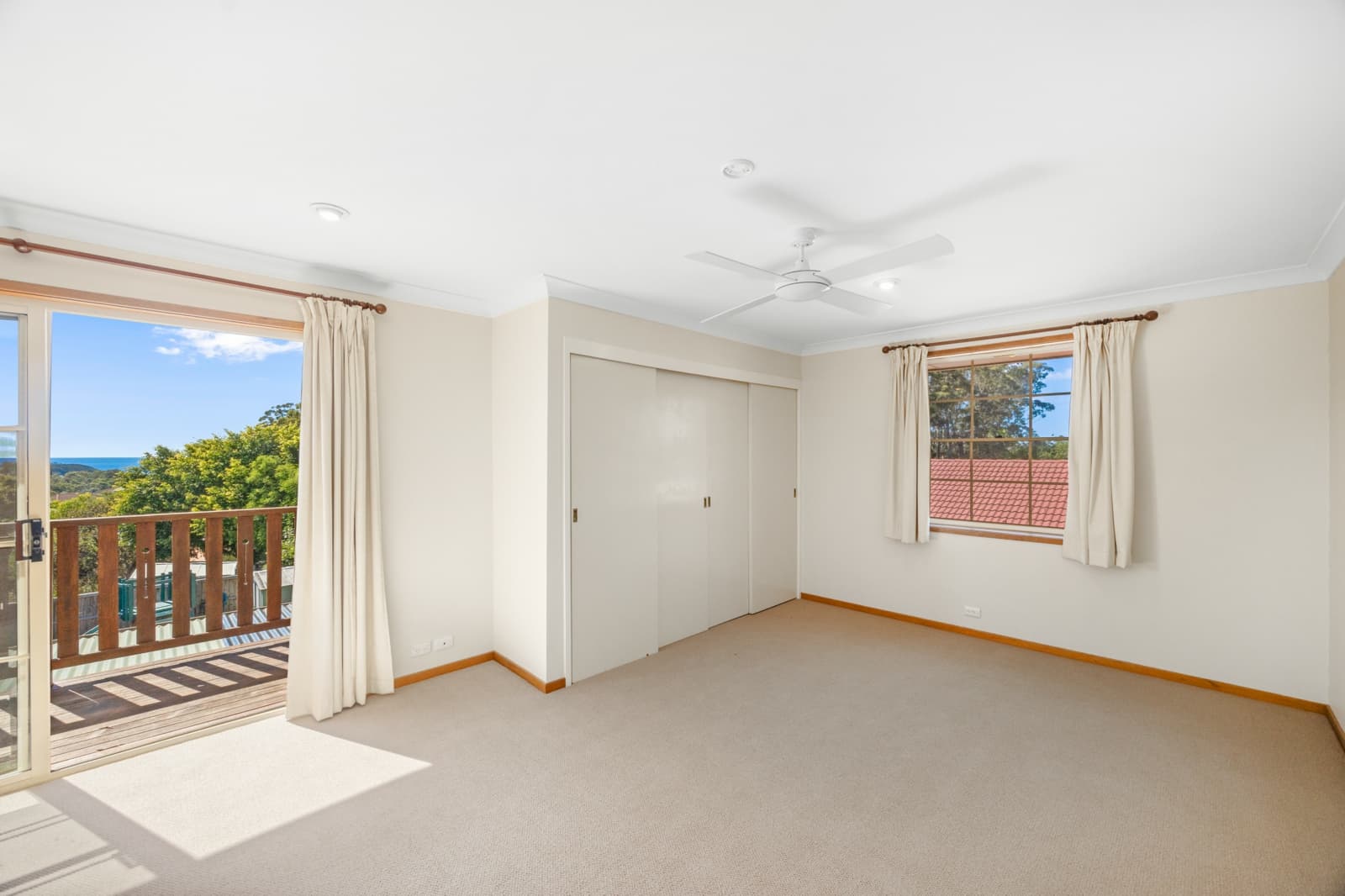 31 Oxley Crescent,Mollymook Beach, Mollymook Beach - Thumbnail 6