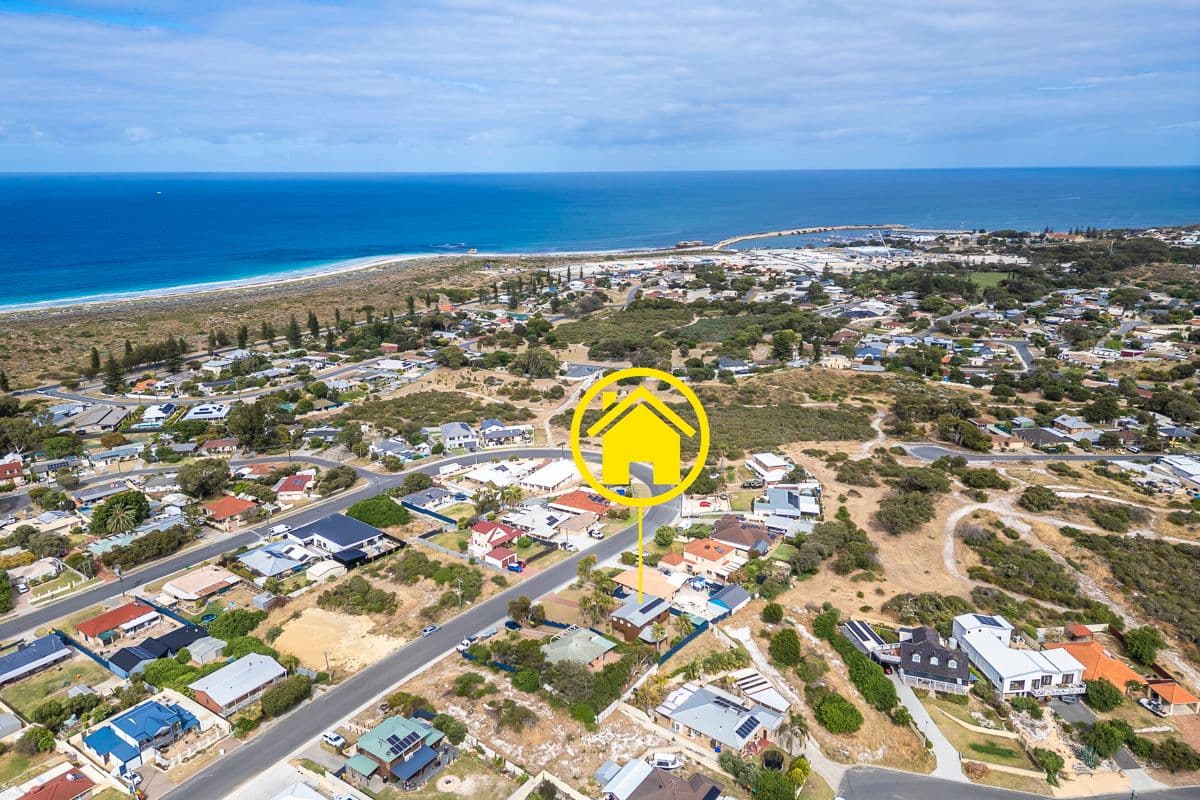 81 Whitfield Drive, Two Rocks WA 6037, Two Rocks - Thumbnail 2