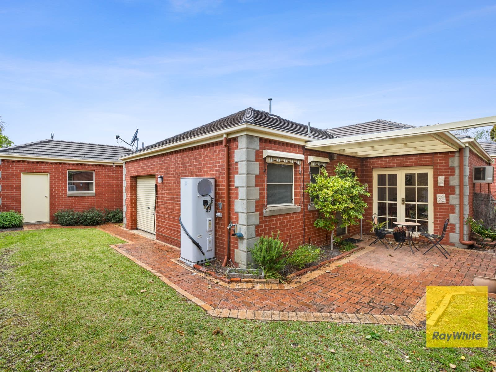 100 Mount Pleasant Road, Belmont - Thumbnail 2