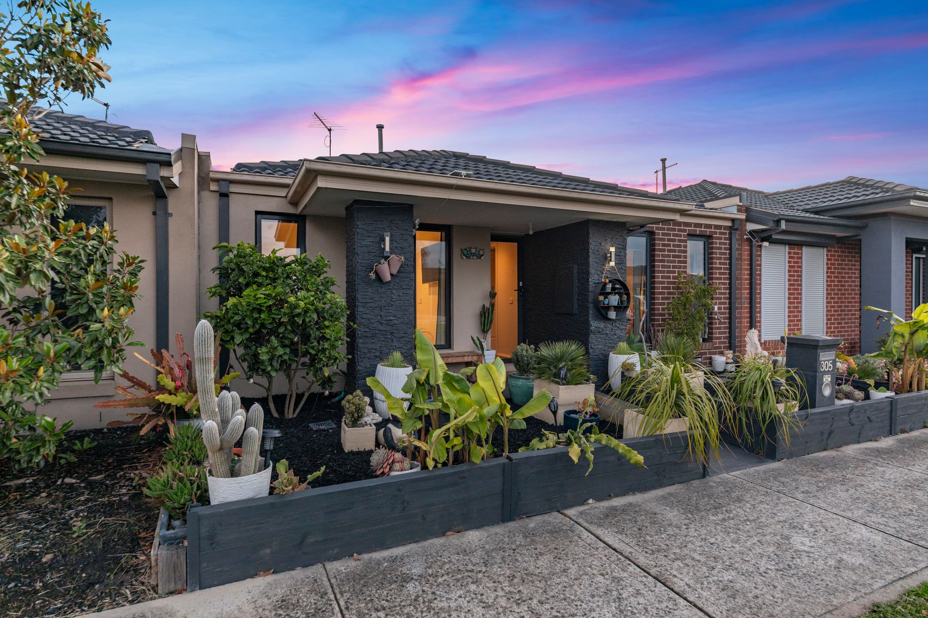 305 Rix Road, Officer VIC 3809, Officer - Thumbnail 2