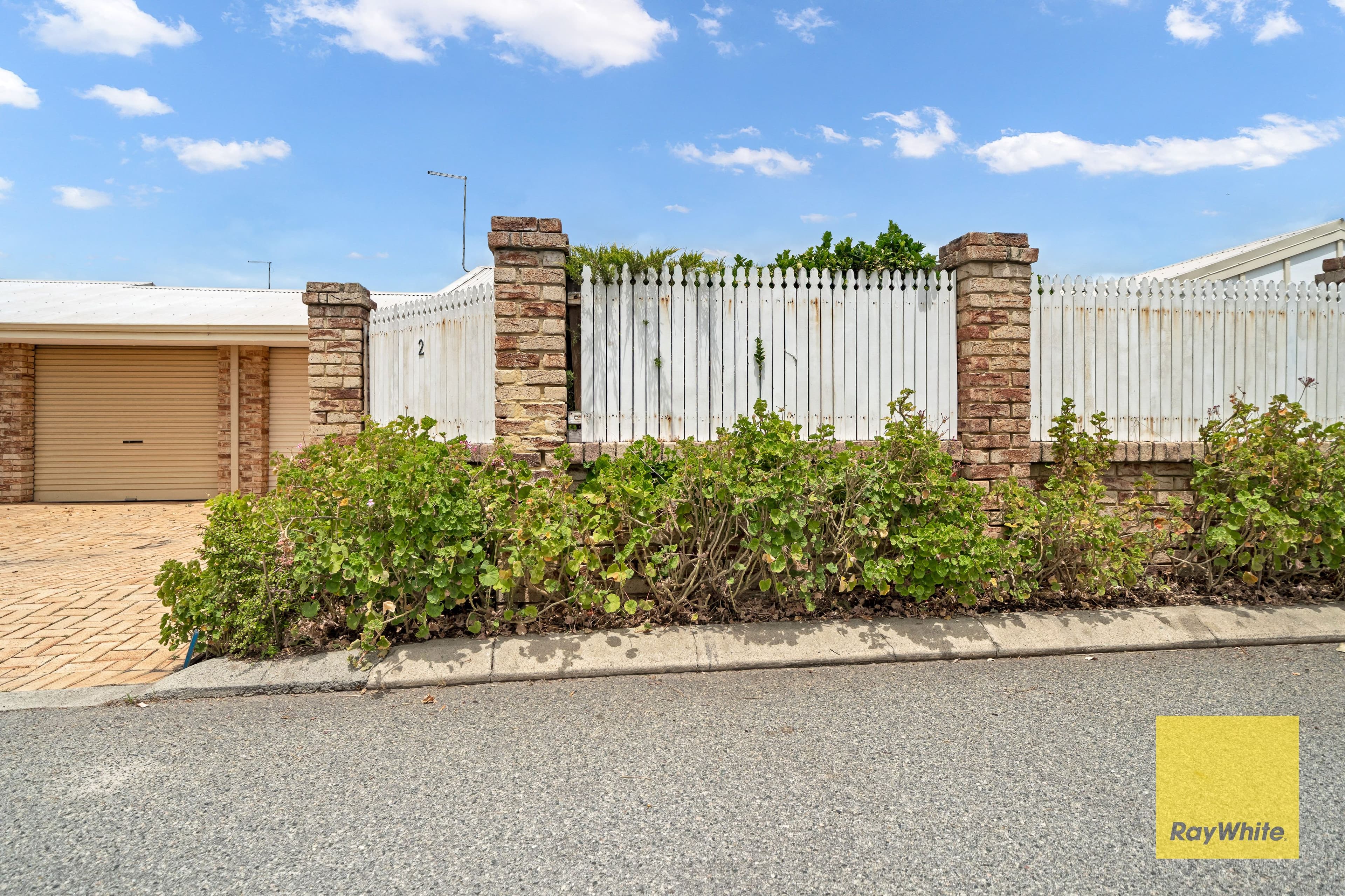 57 Camden Street, Dianella WA 6059, Dianella - Thumbnail 2