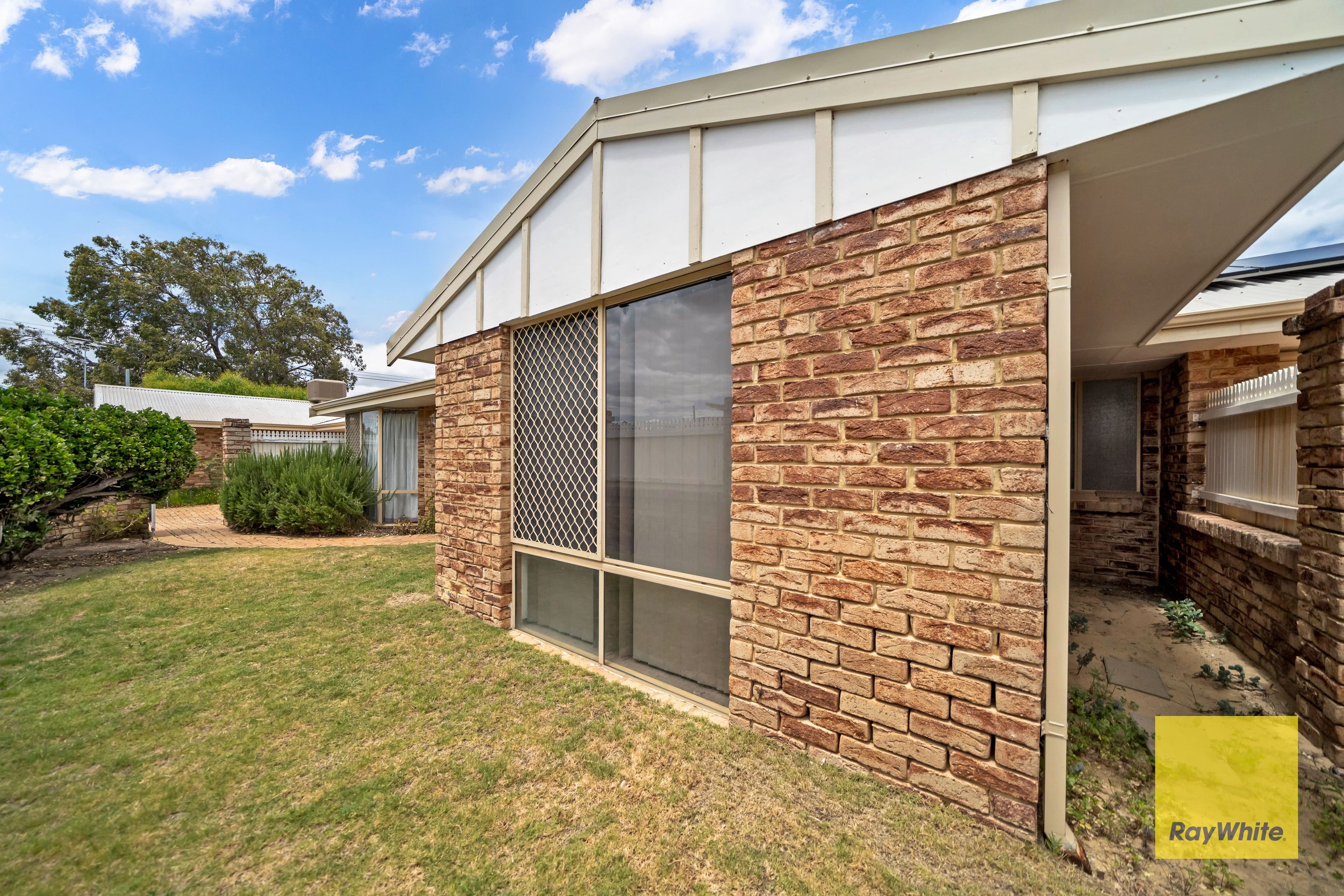 57 Camden Street, Dianella WA 6059, Dianella - Thumbnail 4