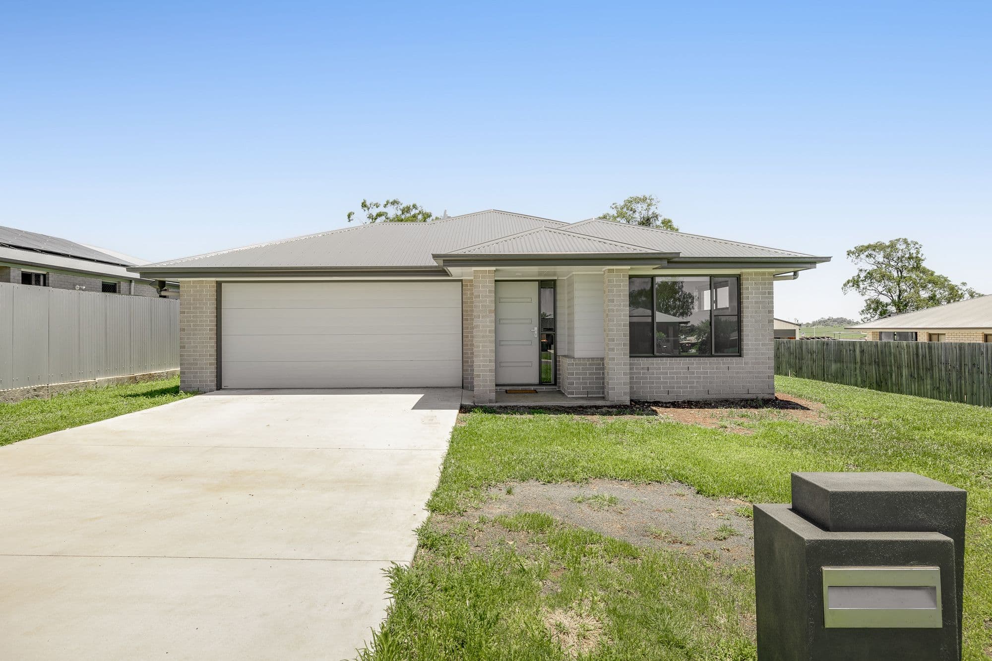 11 Leyden Drive, Oakey QLD 4401, Oakey - Image 1