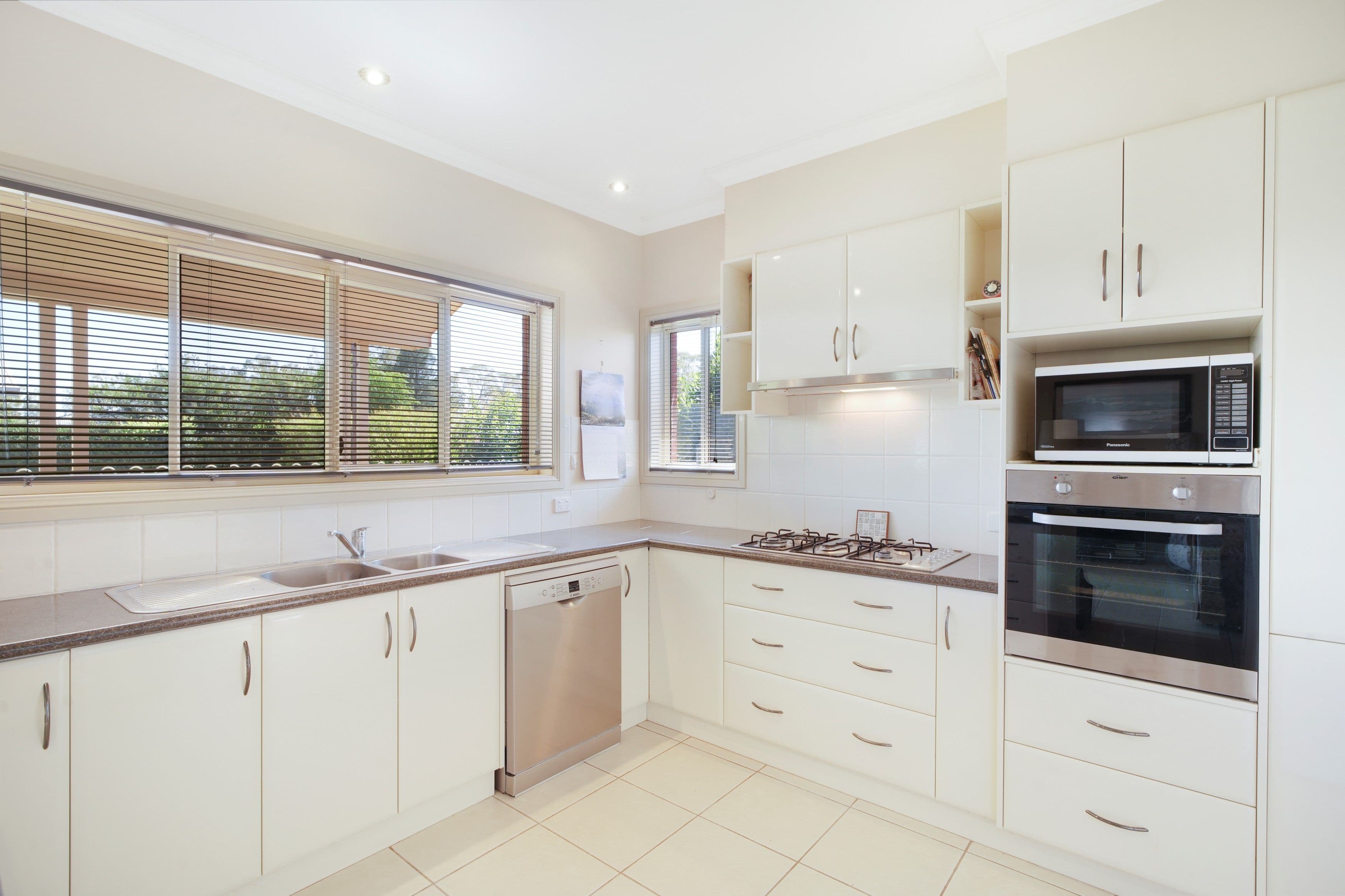 12 Carnoustie Drive, Dubbo NSW 2830, Dubbo - Thumbnail 3