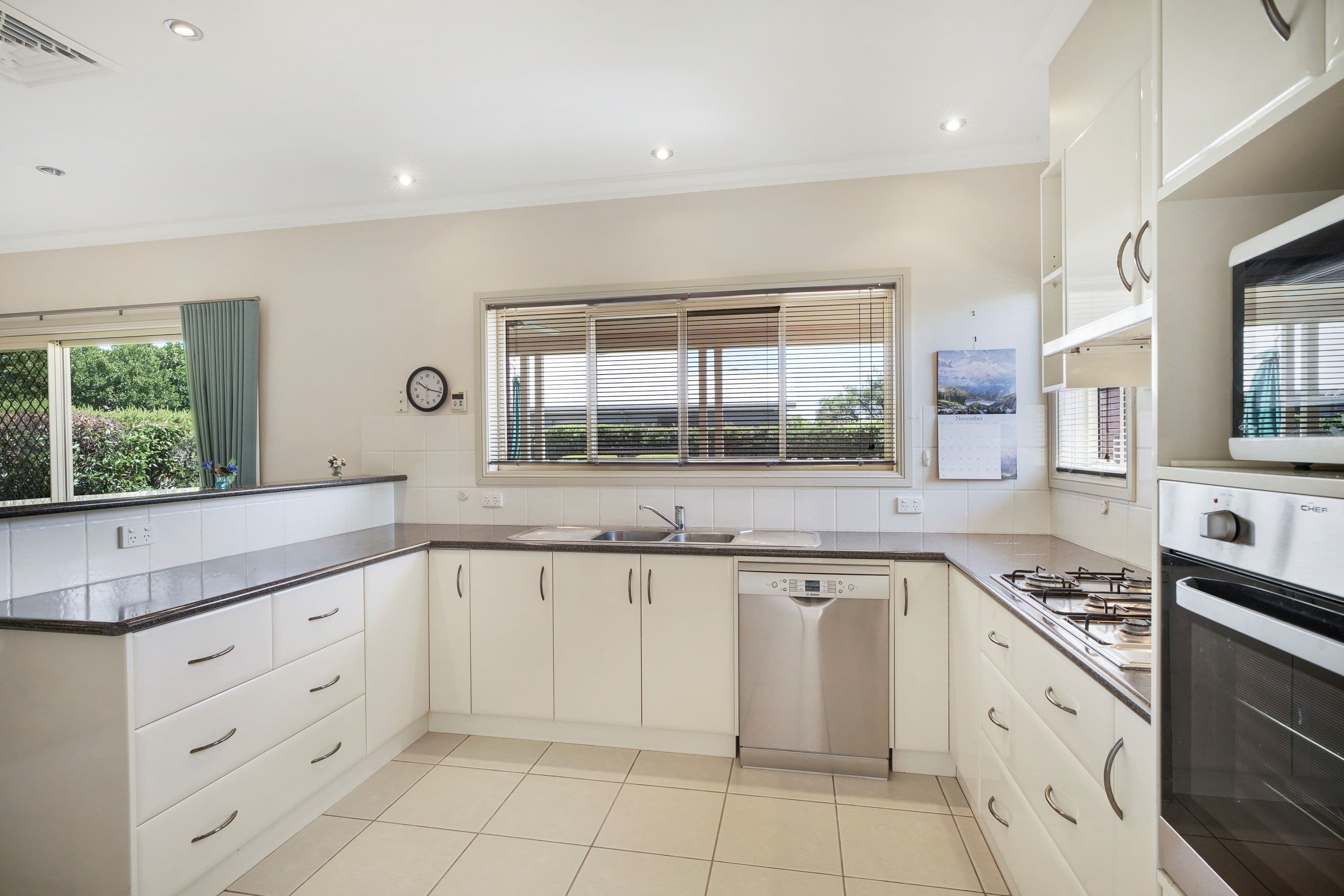 12 Carnoustie Drive, Dubbo NSW 2830, Dubbo - Thumbnail 4