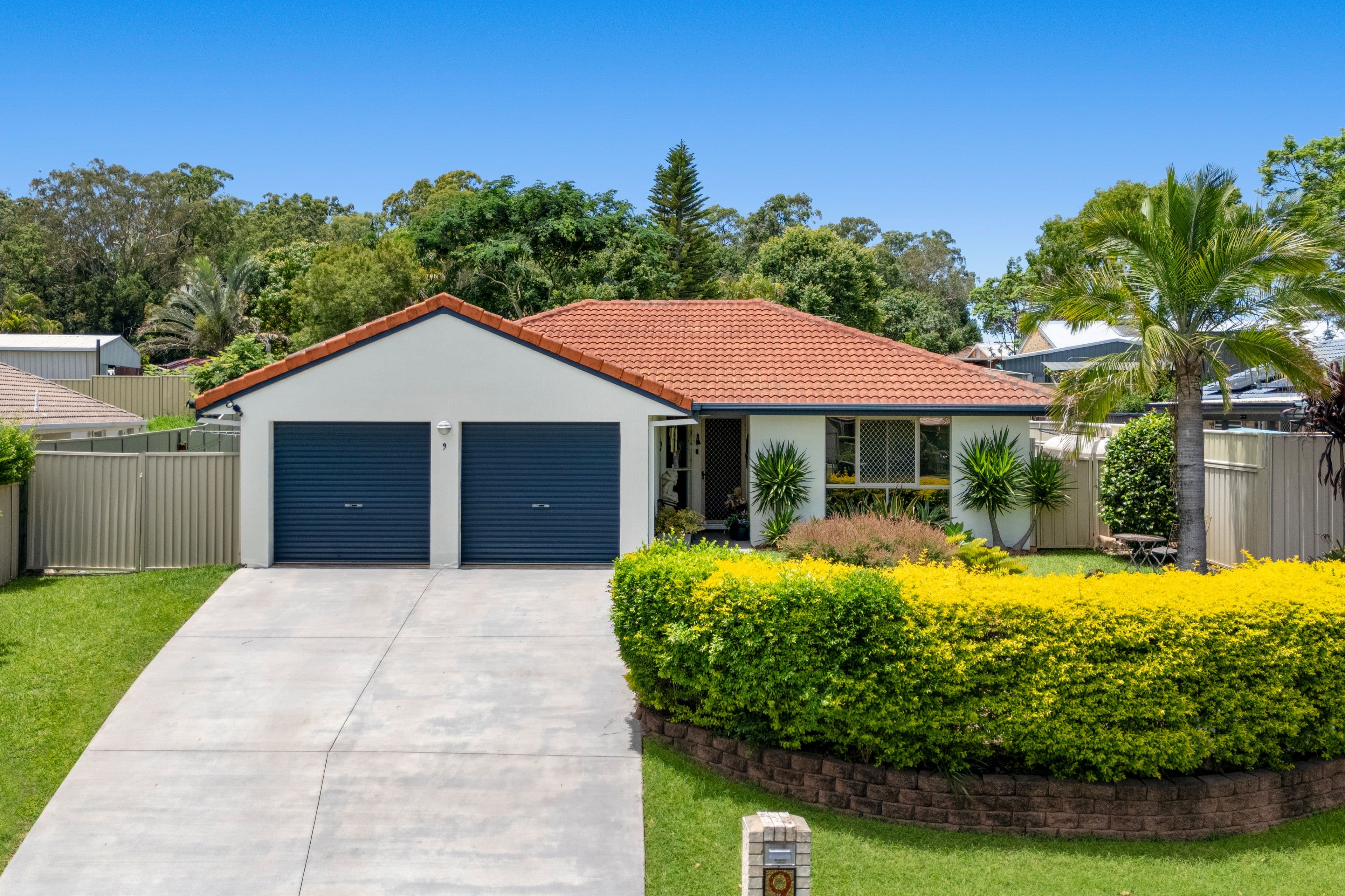 9 Cresthaven Drive, Morayfield QLD 4506, Morayfield - Image 1