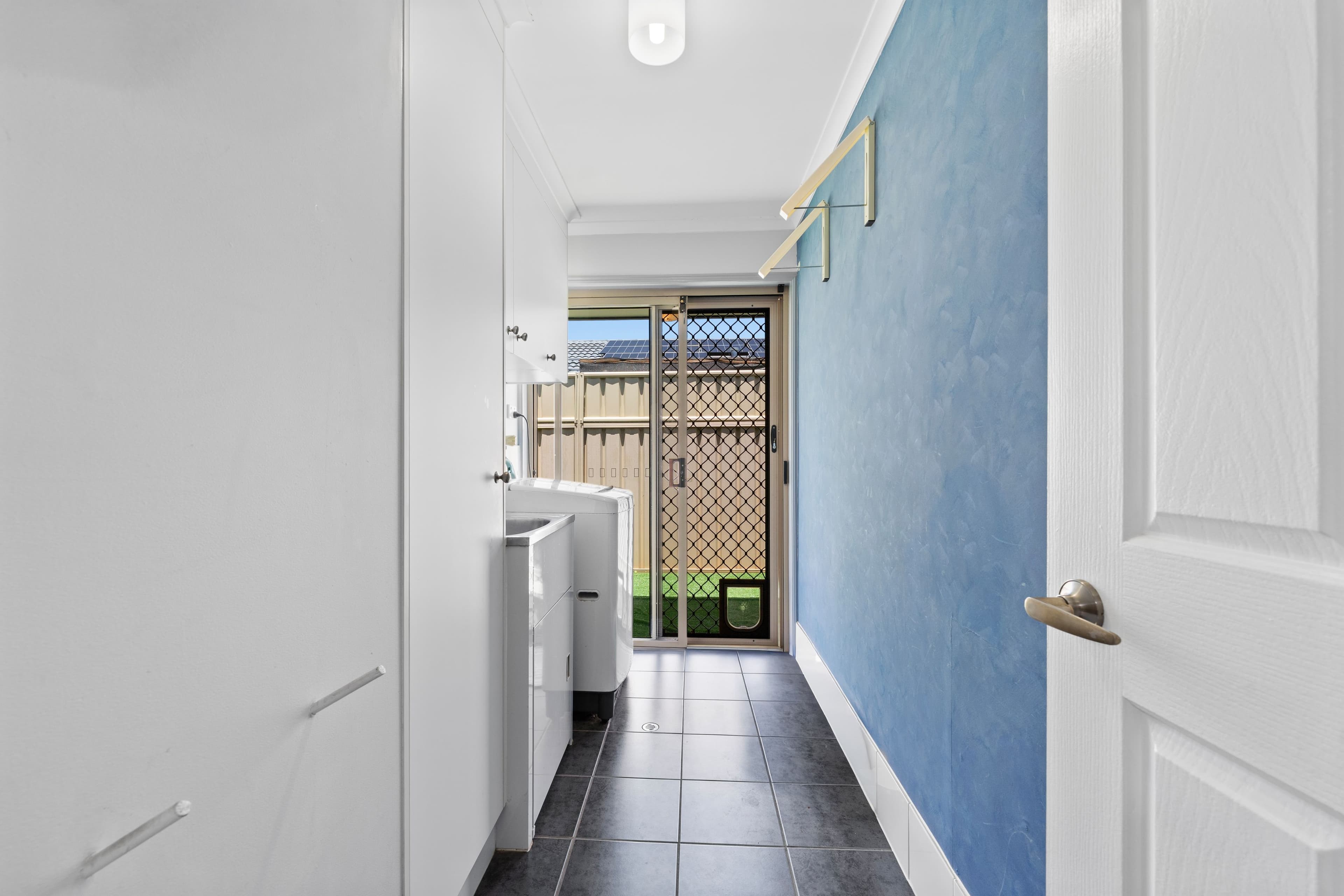 9 Cresthaven Drive, Morayfield QLD 4506, Morayfield - Thumbnail 7