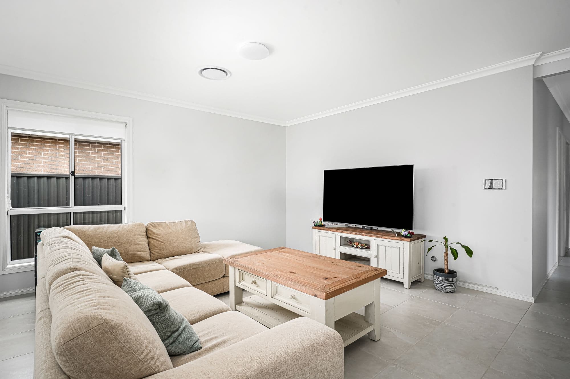 77 Peartree Circuit, Werrington NSW 2747, Werrington - Thumbnail 3