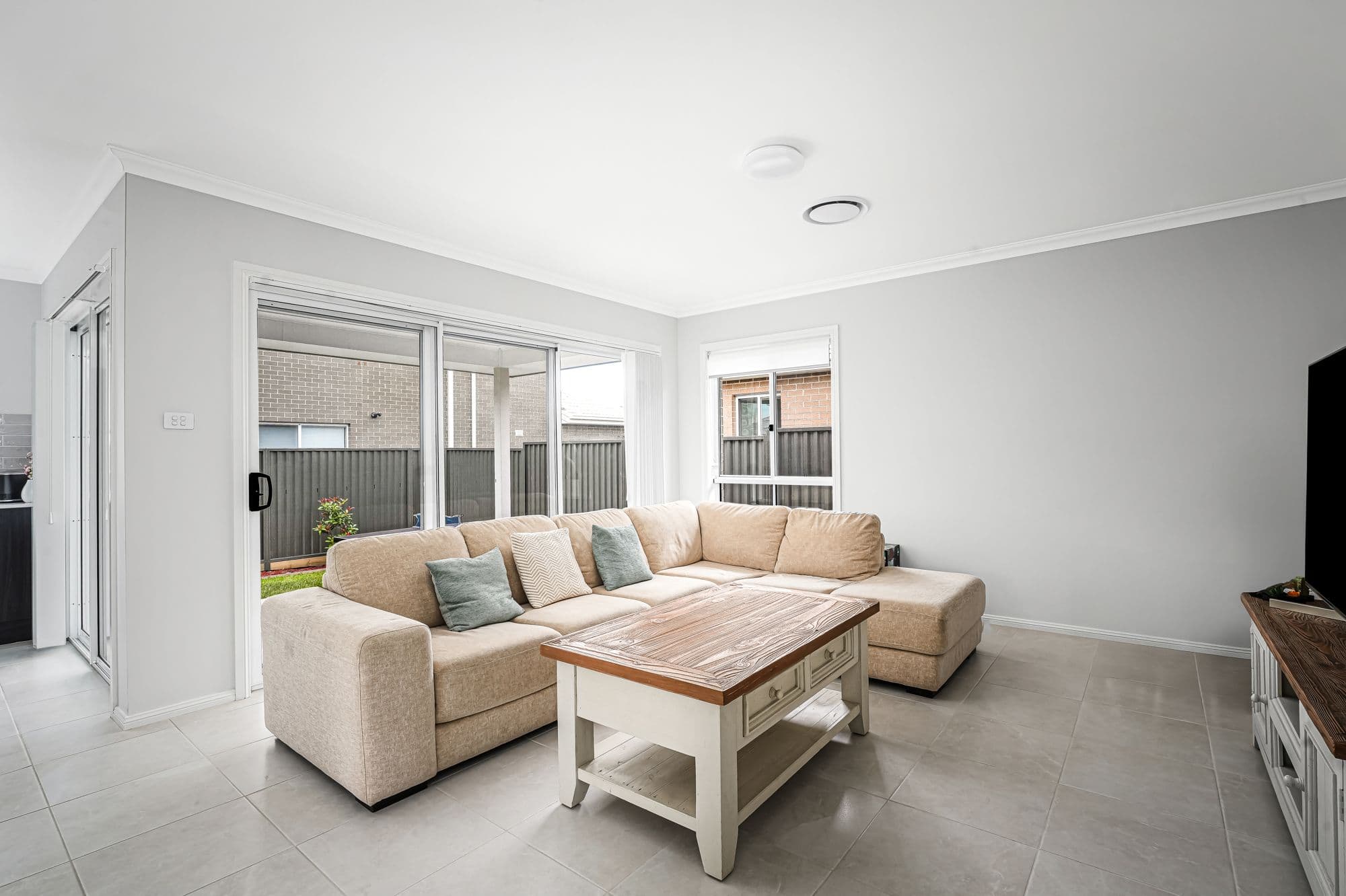 77 Peartree Circuit, Werrington NSW 2747, Werrington - Thumbnail 5