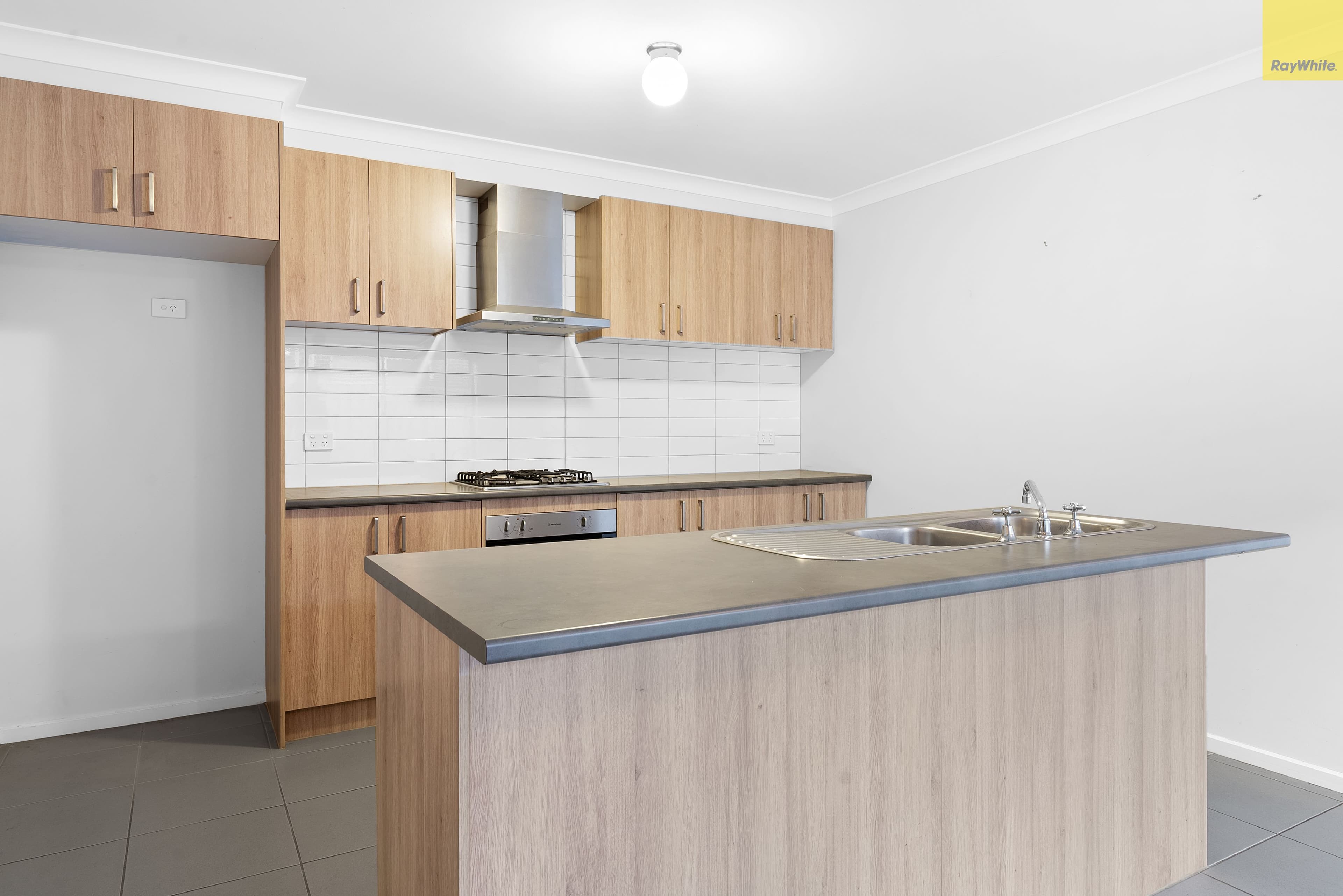 13 Orton Crescent, Maddingley VIC 3340, Maddingley - Thumbnail 3